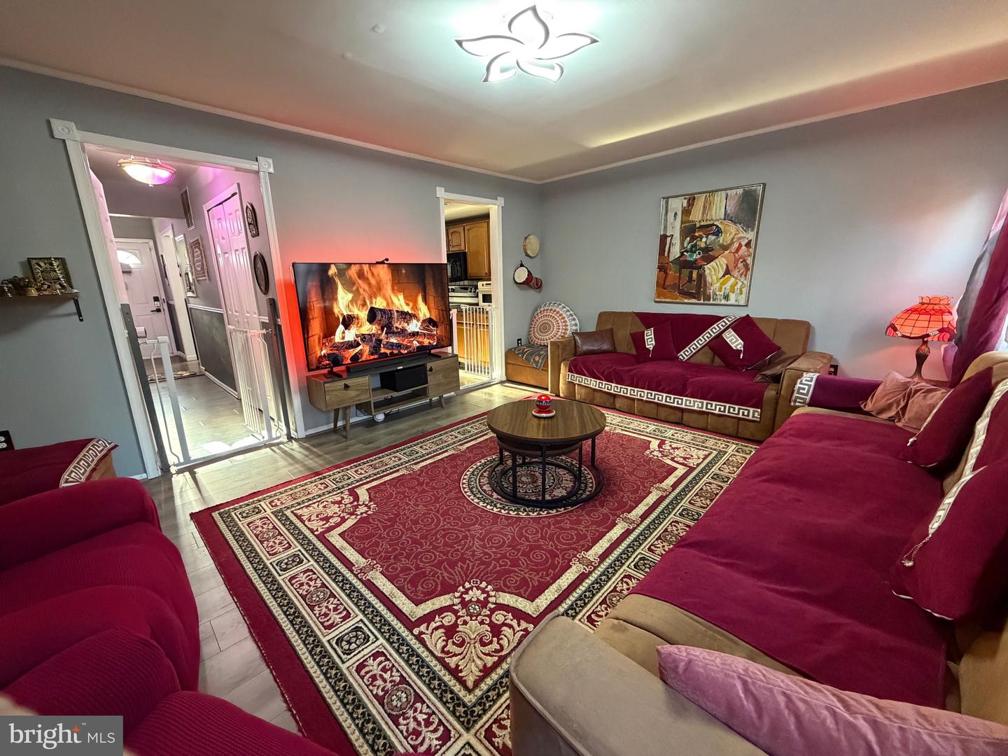 2927 PHEASANT LN, WOODBRIDGE, Virginia 22191, 4 Bedrooms Bedrooms, 6 Rooms Rooms,2 BathroomsBathrooms,Residential,For sale,2927 PHEASANT LN,VAPW2108718 MLS # VAPW2108718