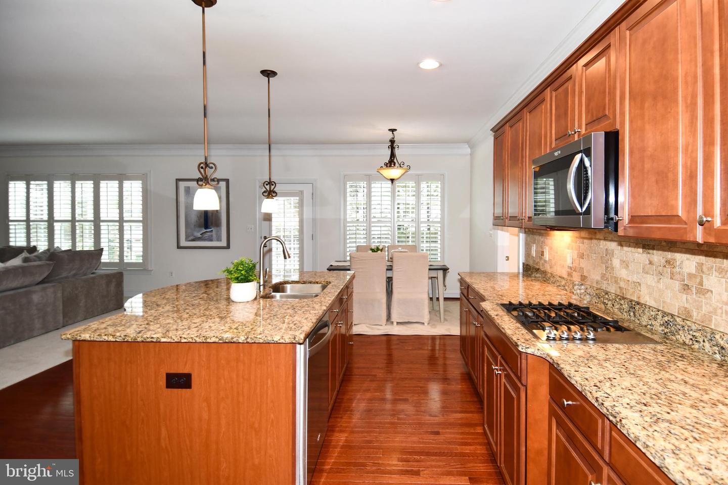 5104 HIRST VALLEY WAY, CENTREVILLE, Virginia 20120, 5 Bedrooms Bedrooms, ,4 BathroomsBathrooms,Residential,For sale,5104 HIRST VALLEY WAY,VAFX2281860 MLS # VAFX2281860