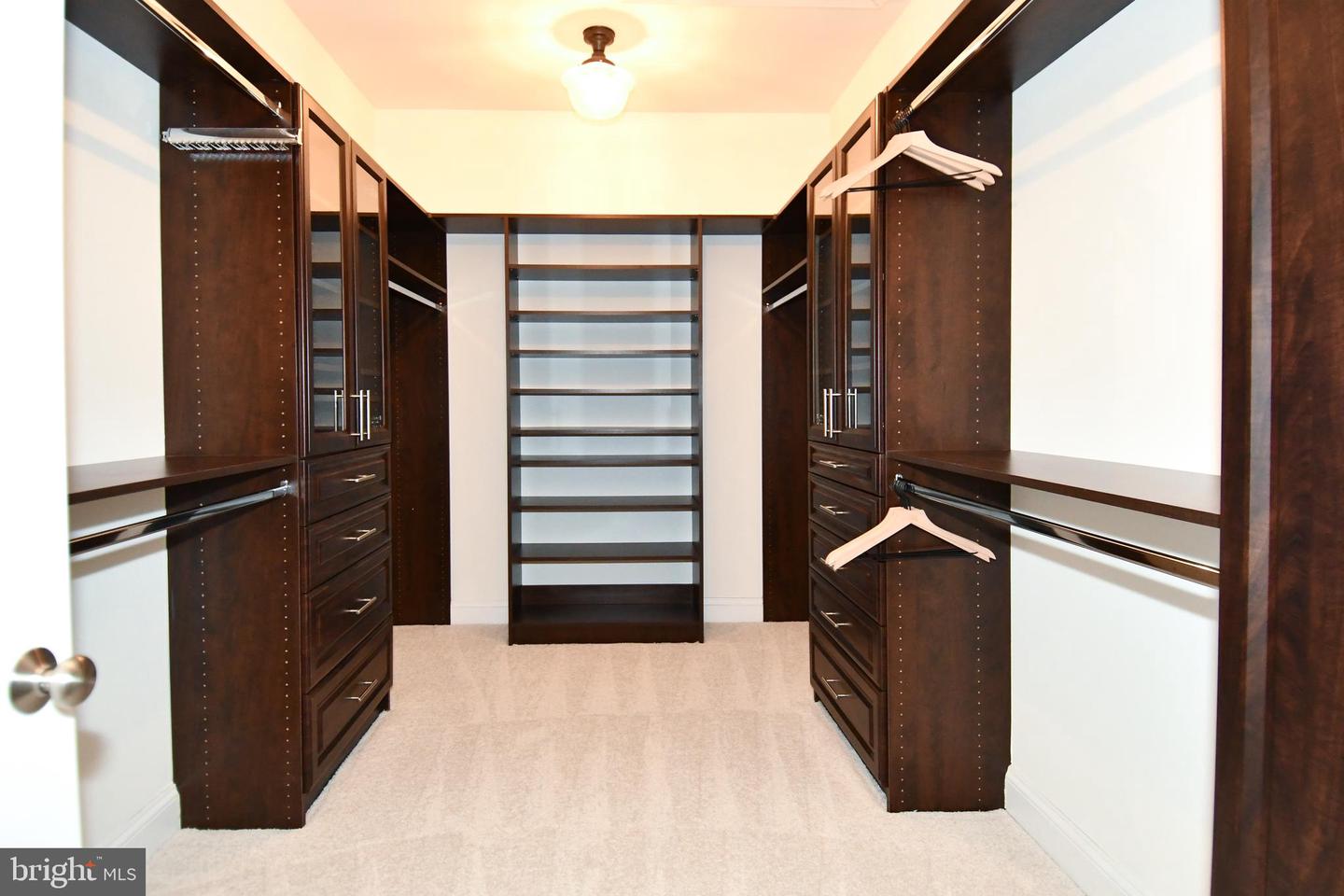 5104 HIRST VALLEY WAY, CENTREVILLE, Virginia 20120, 5 Bedrooms Bedrooms, ,4 BathroomsBathrooms,Residential,For sale,5104 HIRST VALLEY WAY,VAFX2281860 MLS # VAFX2281860