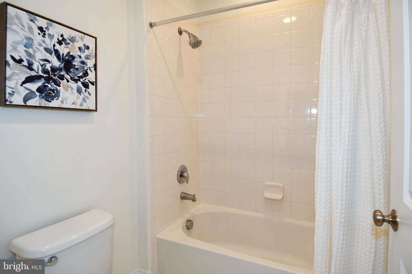 5104 HIRST VALLEY WAY, CENTREVILLE, Virginia 20120, 5 Bedrooms Bedrooms, ,4 BathroomsBathrooms,Residential,For sale,5104 HIRST VALLEY WAY,VAFX2281860 MLS # VAFX2281860