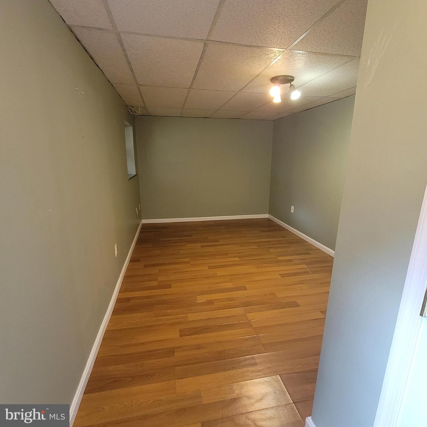 23 JERMYN CT, STERLING, Virginia 20165, 4 Bedrooms Bedrooms, ,3 BathroomsBathrooms,Residential,For sale,23 JERMYN CT,VALO2112164 MLS # VALO2112164