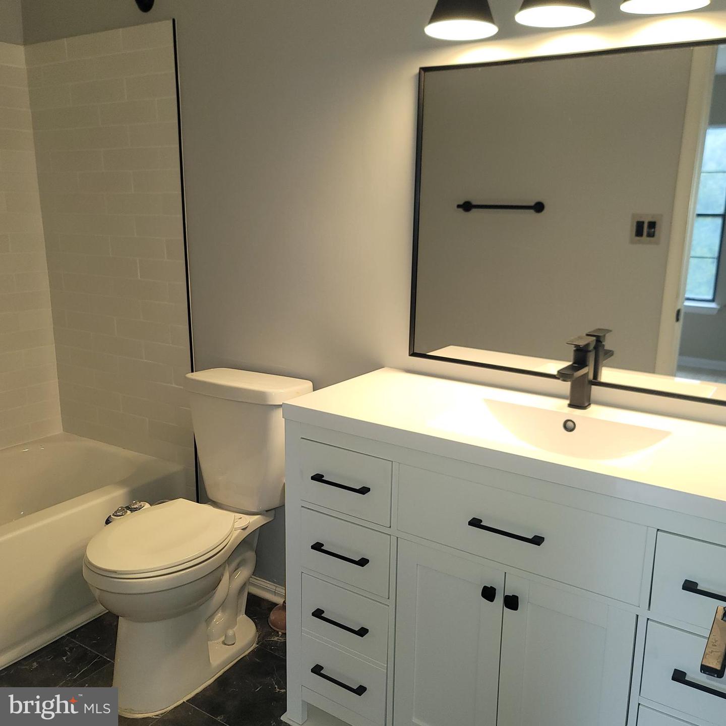 23 JERMYN CT, STERLING, Virginia 20165, 4 Bedrooms Bedrooms, ,3 BathroomsBathrooms,Residential,For sale,23 JERMYN CT,VALO2112164 MLS # VALO2112164