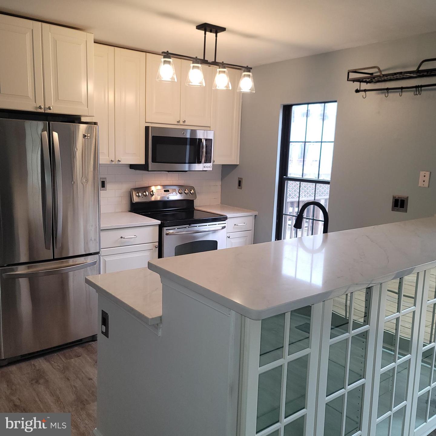 23 JERMYN CT, STERLING, Virginia 20165, 4 Bedrooms Bedrooms, ,3 BathroomsBathrooms,Residential,For sale,23 JERMYN CT,VALO2112164 MLS # VALO2112164