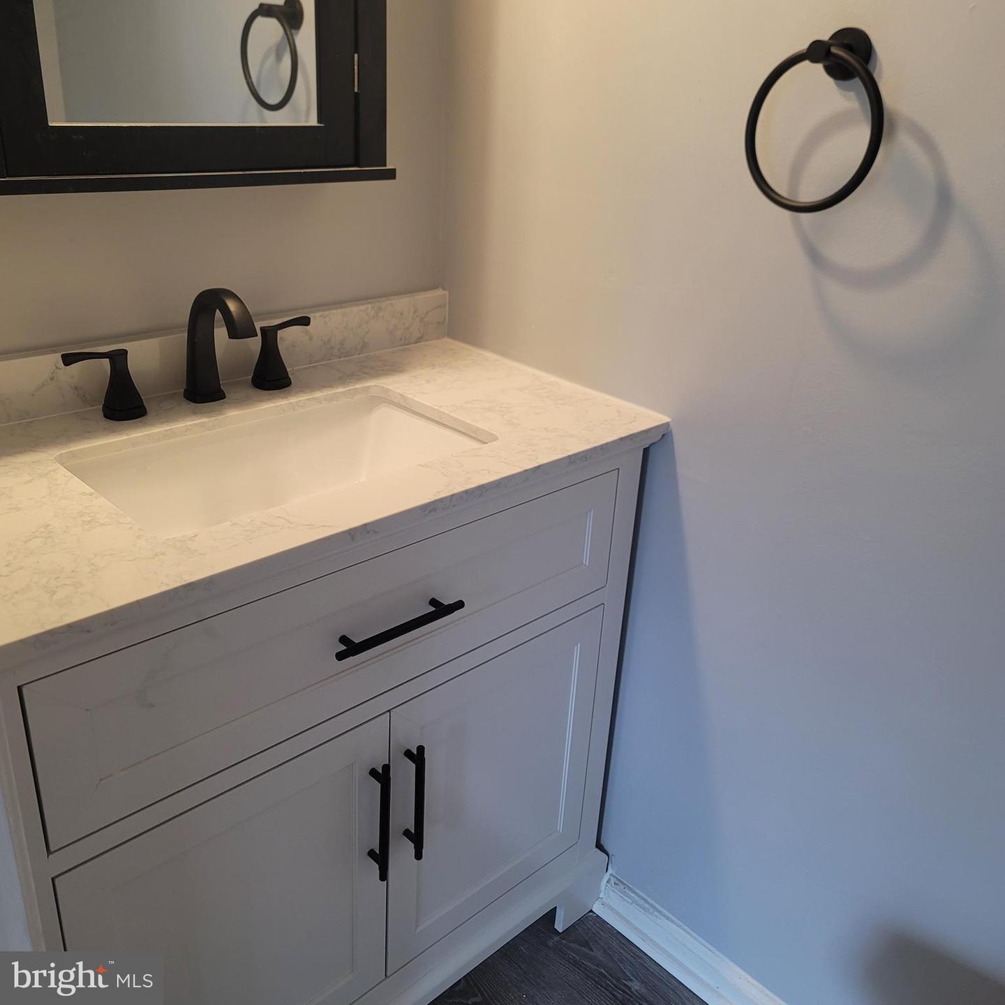 23 JERMYN CT, STERLING, Virginia 20165, 4 Bedrooms Bedrooms, ,3 BathroomsBathrooms,Residential,For sale,23 JERMYN CT,VALO2112164 MLS # VALO2112164