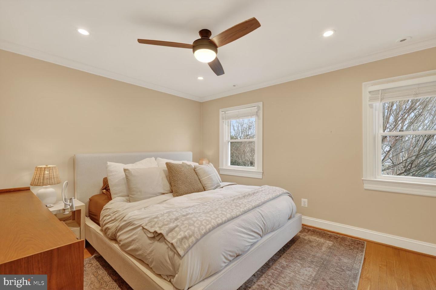 1014 COLONIAL AVE, ALEXANDRIA, Virginia 22314, 3 Bedrooms Bedrooms, ,2 BathroomsBathrooms,Residential,For sale,1014 COLONIAL AVE,VAAX2052744 MLS # VAAX2052744