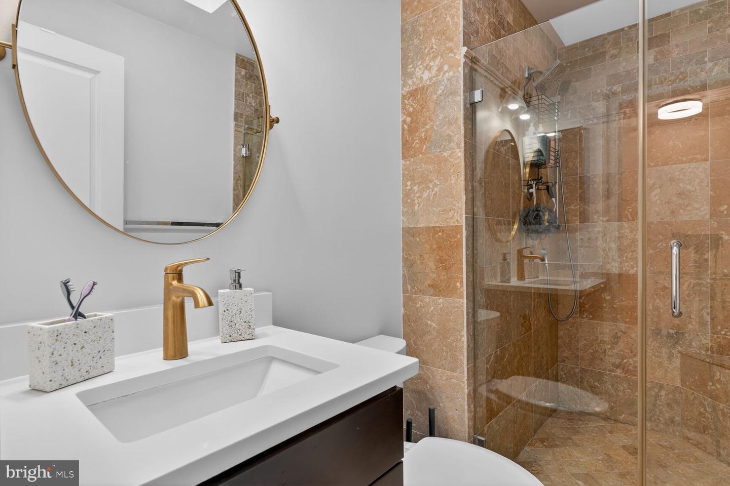 1014 COLONIAL AVE, ALEXANDRIA, Virginia 22314, 3 Bedrooms Bedrooms, ,2 BathroomsBathrooms,Residential,For sale,1014 COLONIAL AVE,VAAX2052744 MLS # VAAX2052744