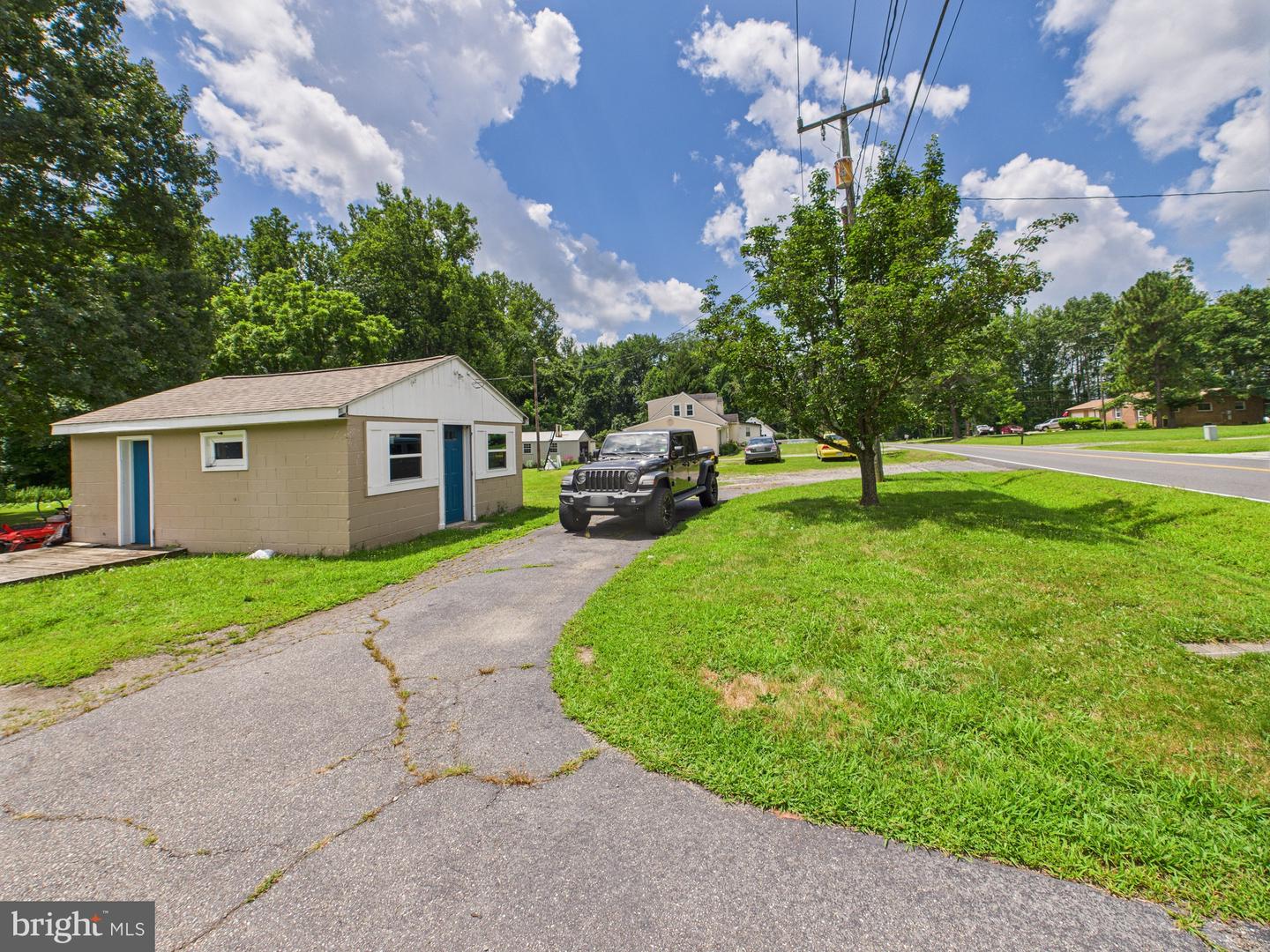 9803 LEAVELLS RD, FREDERICKSBURG, Virginia 22407, 3 Bedrooms Bedrooms, ,2 BathroomsBathrooms,Residential,For sale,9803 LEAVELLS RD,VASP2038450 MLS # VASP2038450