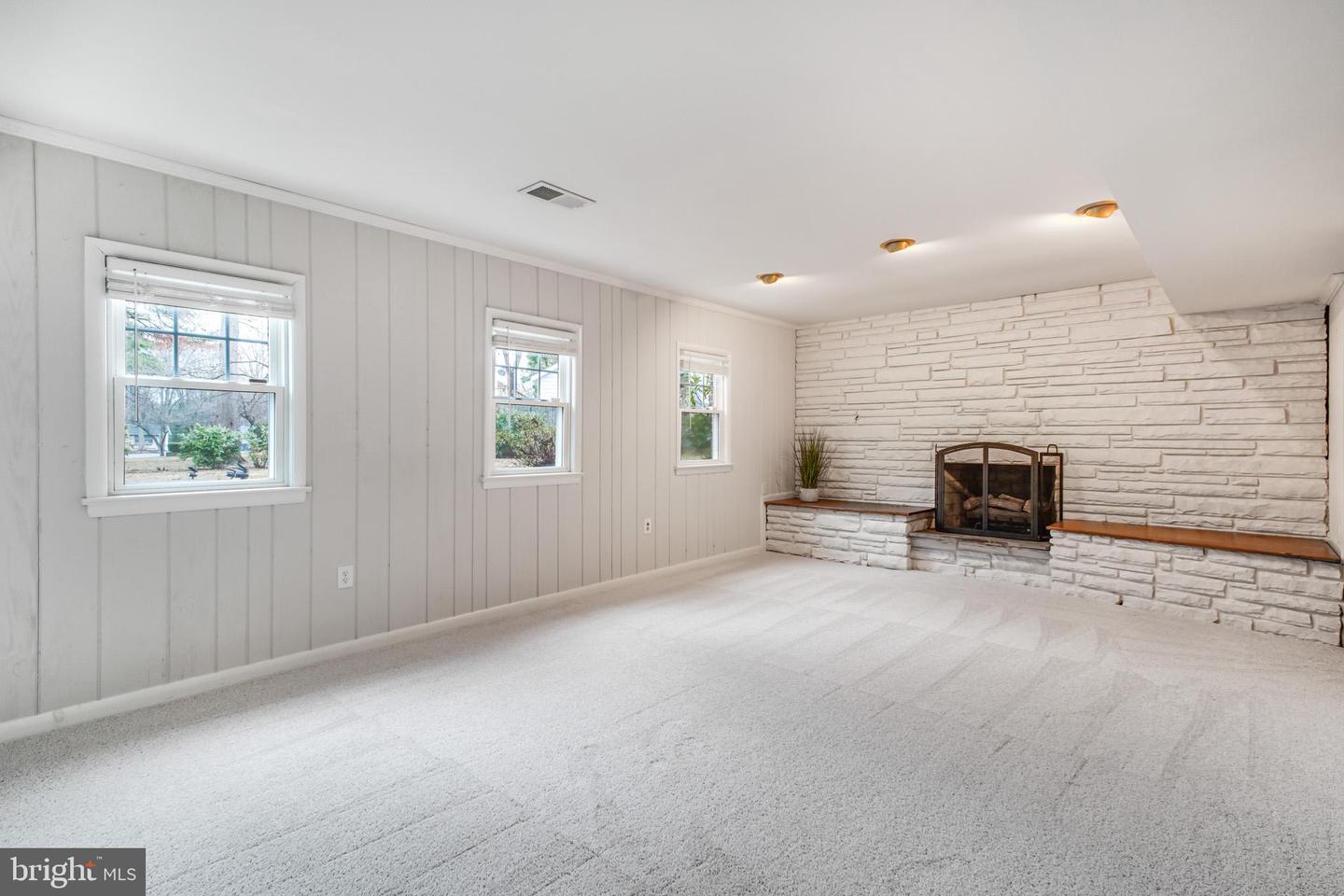 1035 AQUIA DR, STAFFORD, Virginia 22554, 4 Bedrooms Bedrooms, ,3 BathroomsBathrooms,Residential,For sale,1035 AQUIA DR,VAST2045200 MLS # VAST2045200