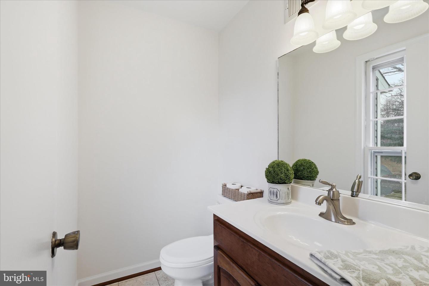 6249 GHADBAN CT, WARRENTON, Virginia 20187, 4 Bedrooms Bedrooms, ,2 BathroomsBathrooms,Residential,For sale,6249 GHADBAN CT,VAFQ2020150 MLS # VAFQ2020150 6249 GHADBAN CT, WARRENTON, Virginia 20187, 4 Bedrooms Bedrooms, ,2 BathroomsBathrooms,Residential,For sale,6249 GHADBAN CT,VAFQ2020150 MLS # VAFQ2020150