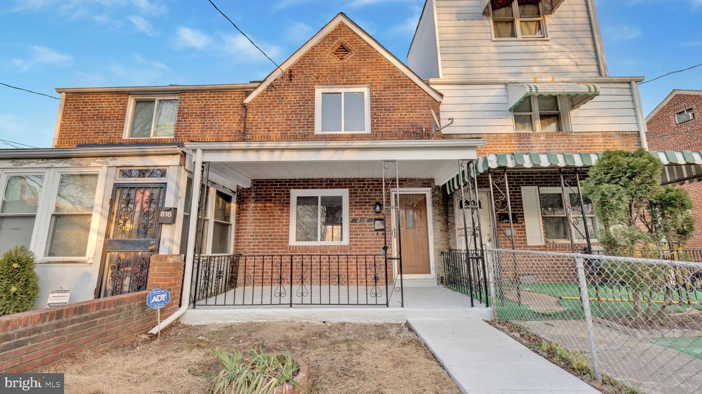 818 51ST ST SE, WASHINGTON, District Of Columbia 20019, ,Residential,For sale,818 51ST ST SE,DCDC2242076 MLS # DCDC2242076