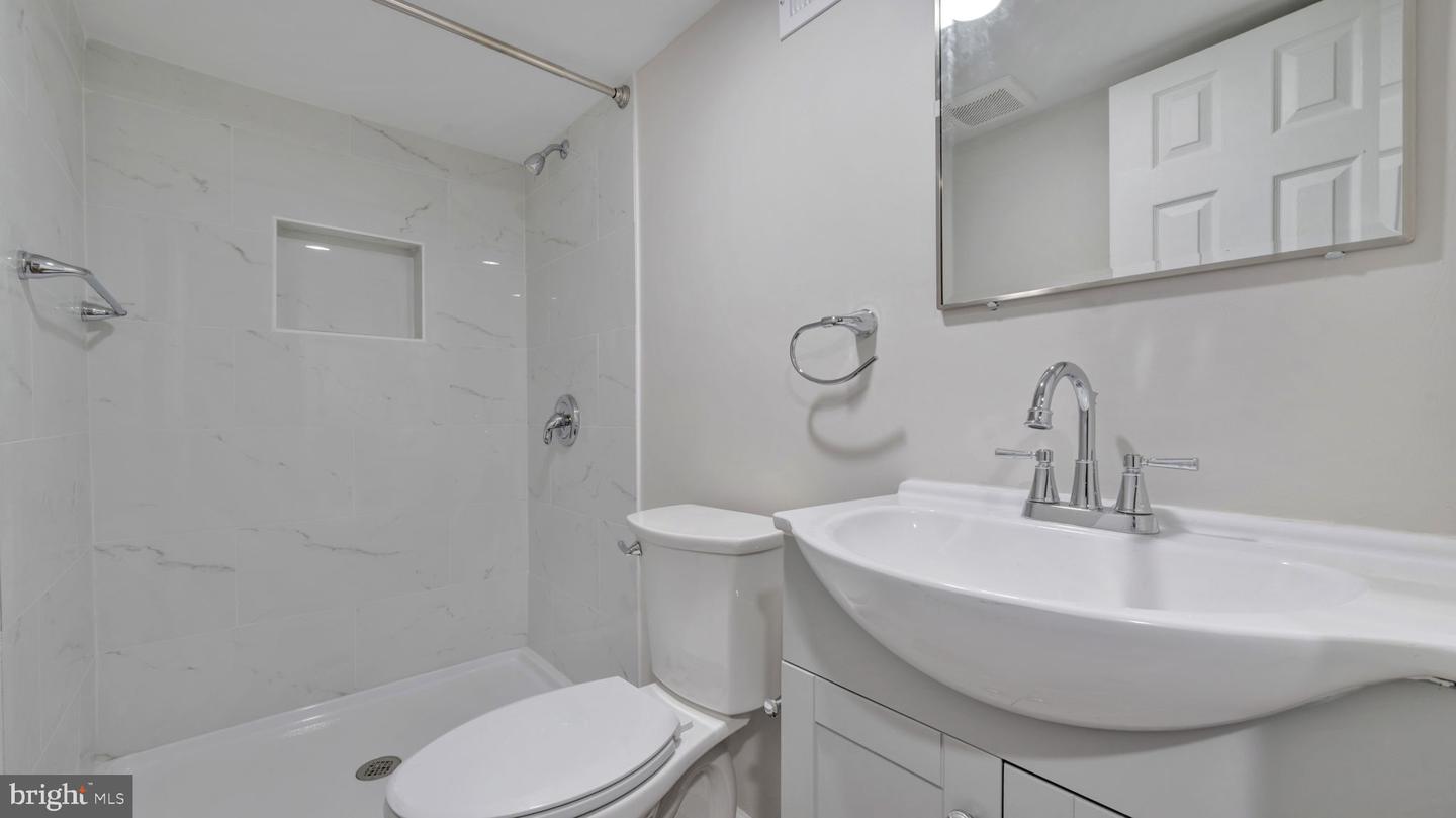 818 51ST ST SE, WASHINGTON, District Of Columbia 20019, ,Residential,For sale,818 51ST ST SE,DCDC2242076 MLS # DCDC2242076