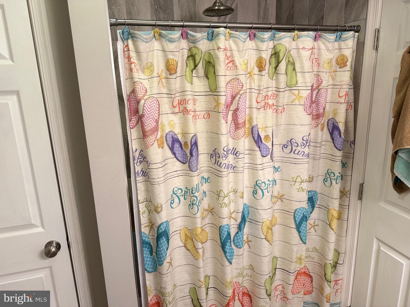 1157 GRANNY SMITH RD, LINDEN, Virginia 22642, 3 Bedrooms Bedrooms, 7 Rooms Rooms,3 BathroomsBathrooms,Residential,For sale,1157 GRANNY SMITH RD,VAWR2013180 MLS # VAWR2013180