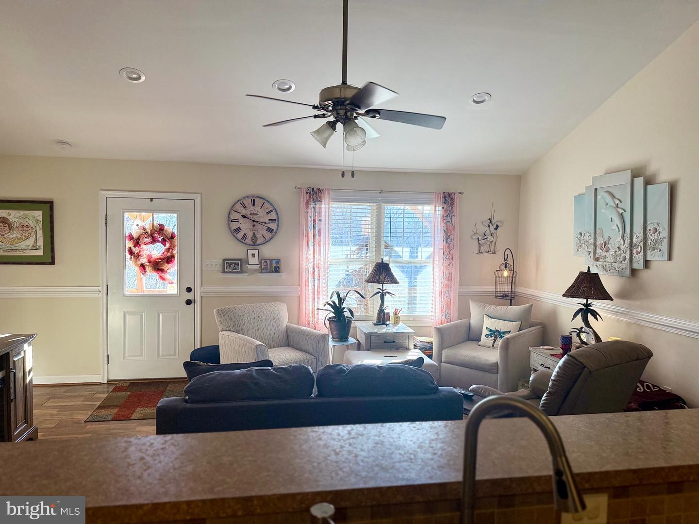 1157 GRANNY SMITH RD, LINDEN, Virginia 22642, 3 Bedrooms Bedrooms, 7 Rooms Rooms,3 BathroomsBathrooms,Residential,For sale,1157 GRANNY SMITH RD,VAWR2013180 MLS # VAWR2013180