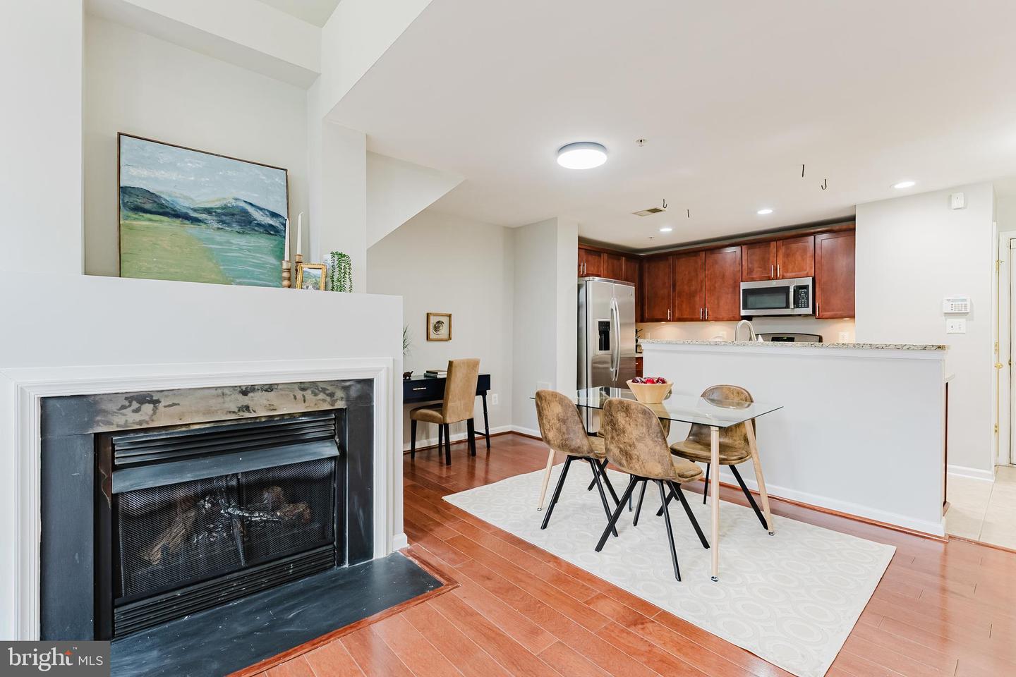 12468-A LIBERTY BRIDGE RD, FAIRFAX, Virginia 22033, 2 Bedrooms Bedrooms, ,2 BathroomsBathrooms,Residential,For sale,12468-A LIBERTY BRIDGE RD,VAFX2286808 MLS # VAFX2286808