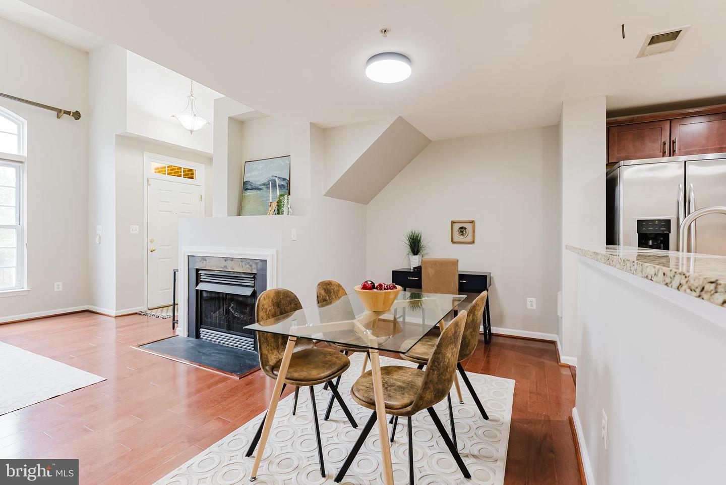 12468-A LIBERTY BRIDGE RD, FAIRFAX, Virginia 22033, 2 Bedrooms Bedrooms, ,2 BathroomsBathrooms,Residential,For sale,12468-A LIBERTY BRIDGE RD,VAFX2286808 MLS # VAFX2286808