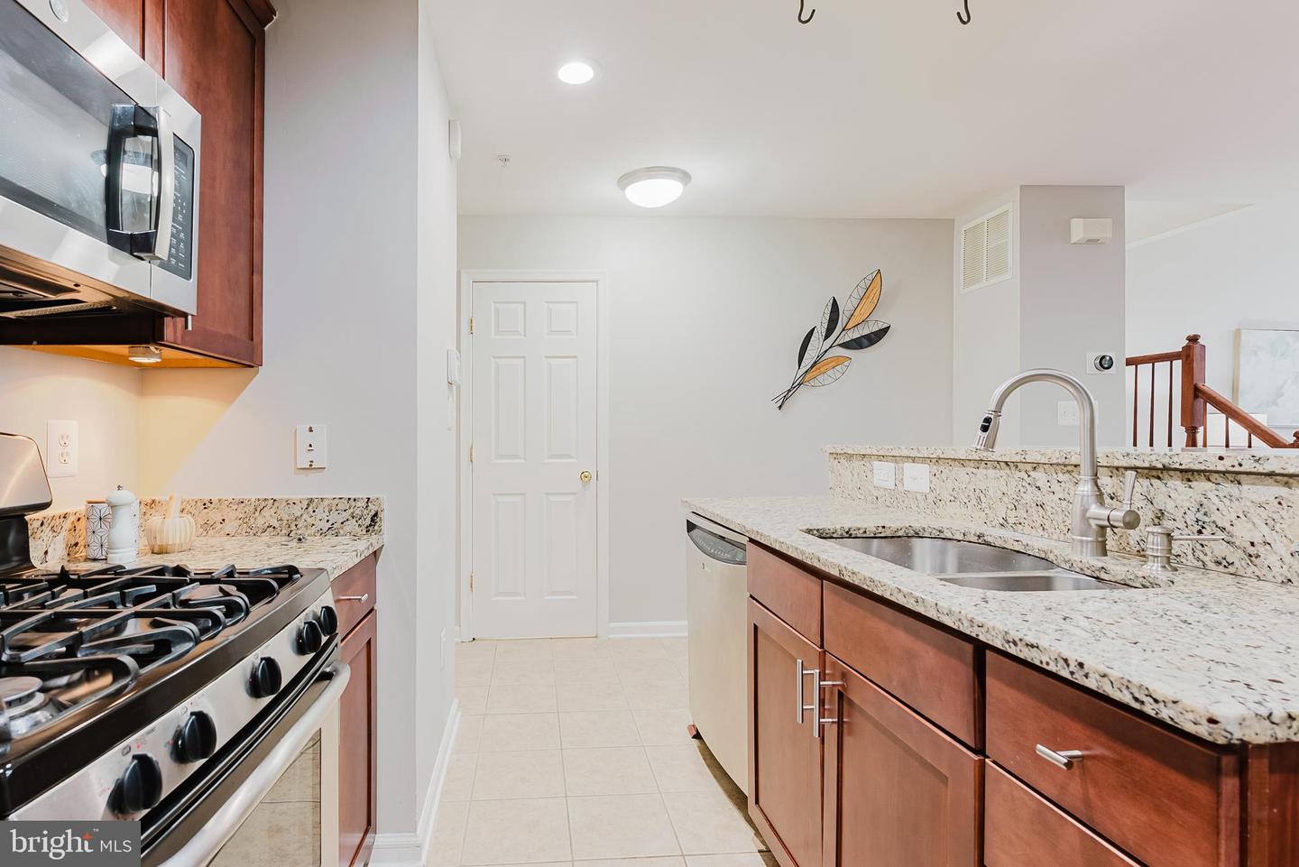 12468-A LIBERTY BRIDGE RD, FAIRFAX, Virginia 22033, 2 Bedrooms Bedrooms, ,2 BathroomsBathrooms,Residential,For sale,12468-A LIBERTY BRIDGE RD,VAFX2286808 MLS # VAFX2286808