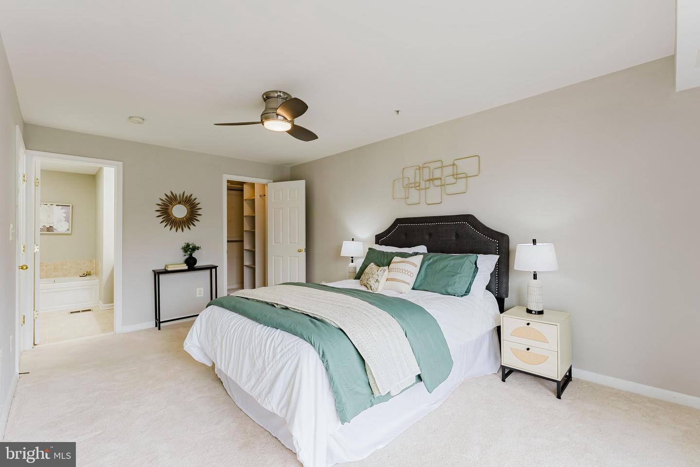 12468-A LIBERTY BRIDGE RD, FAIRFAX, Virginia 22033, 2 Bedrooms Bedrooms, ,2 BathroomsBathrooms,Residential,For sale,12468-A LIBERTY BRIDGE RD,VAFX2286808 MLS # VAFX2286808