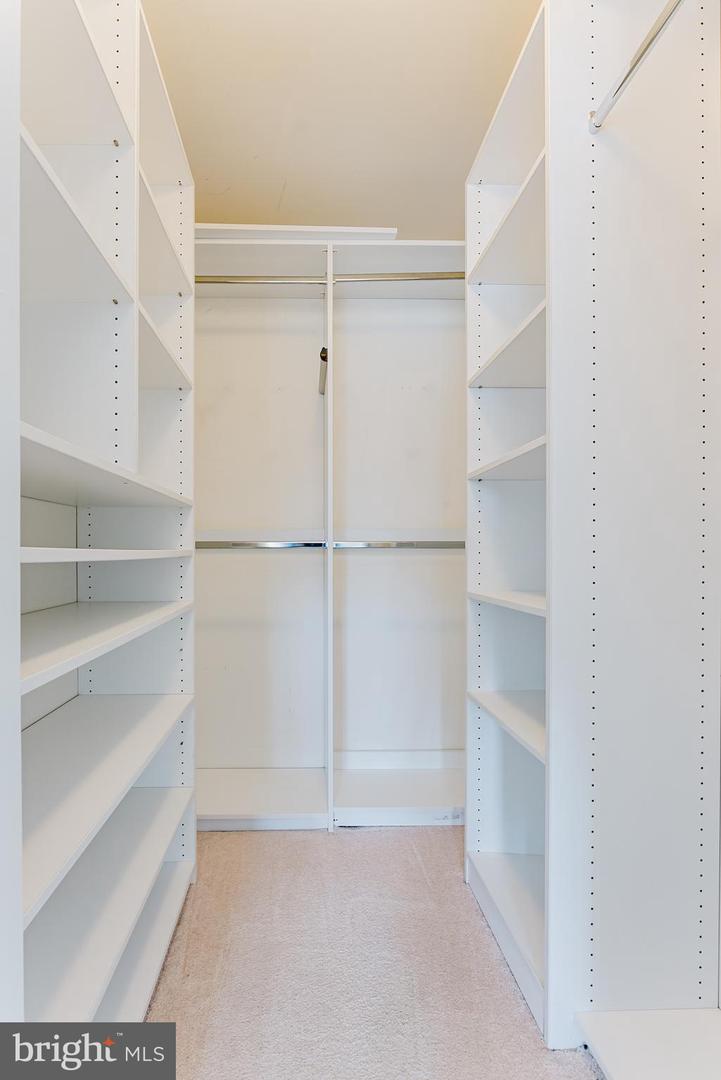 12468-A LIBERTY BRIDGE RD, FAIRFAX, Virginia 22033, 2 Bedrooms Bedrooms, ,2 BathroomsBathrooms,Residential,For sale,12468-A LIBERTY BRIDGE RD,VAFX2286808 MLS # VAFX2286808