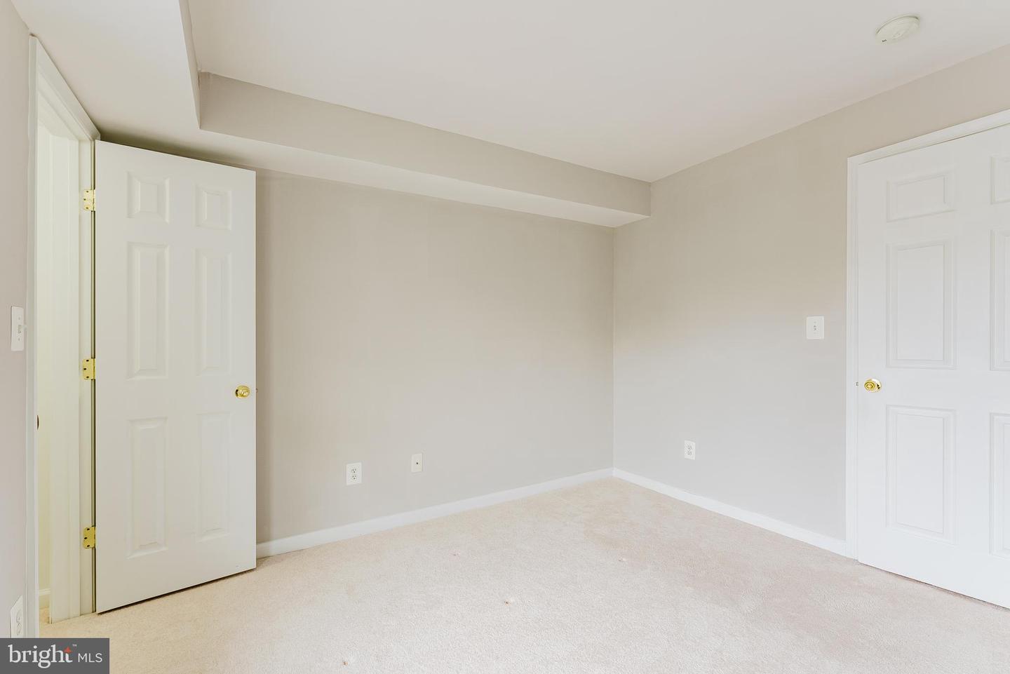 12468-A LIBERTY BRIDGE RD, FAIRFAX, Virginia 22033, 2 Bedrooms Bedrooms, ,2 BathroomsBathrooms,Residential,For sale,12468-A LIBERTY BRIDGE RD,VAFX2286808 MLS # VAFX2286808