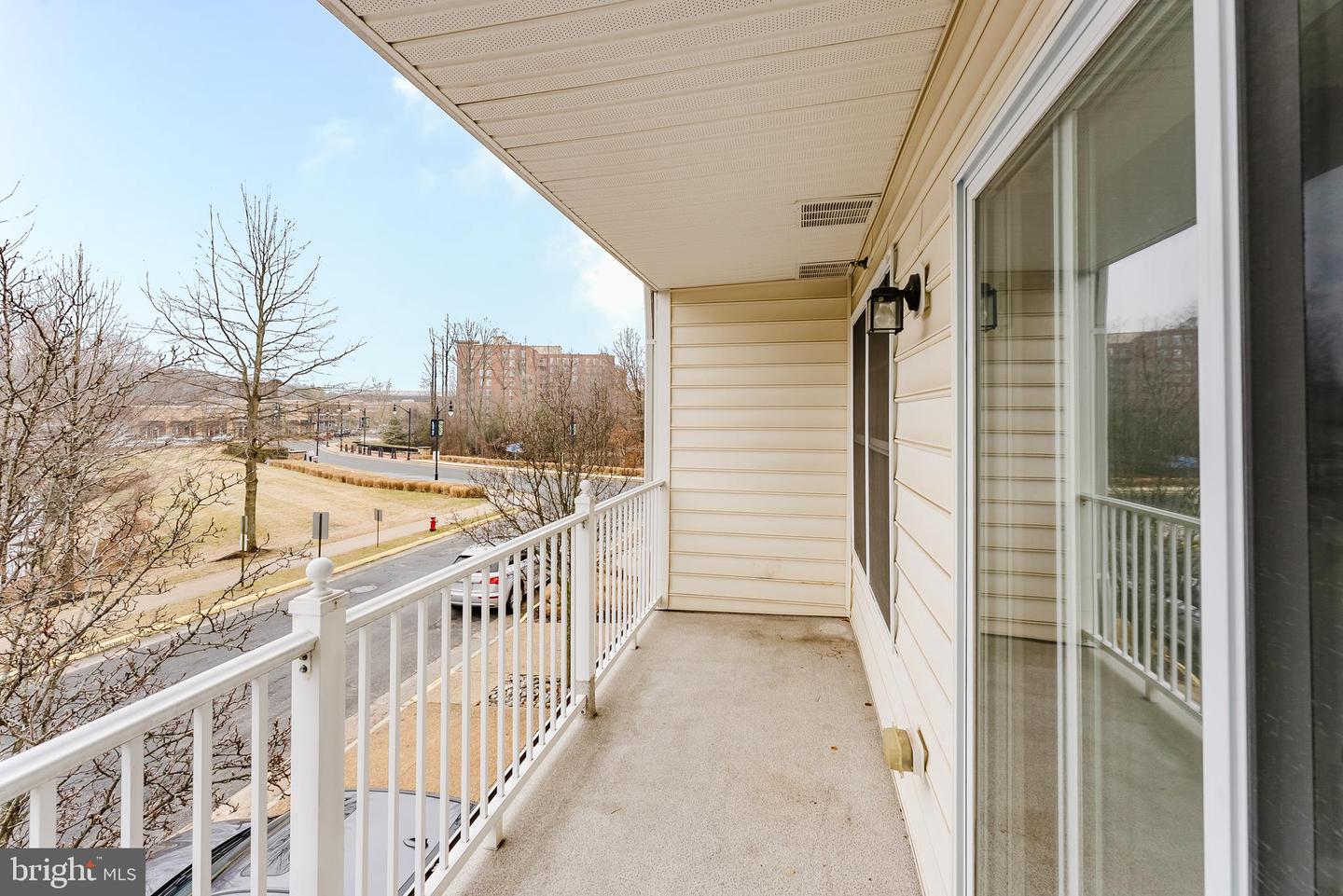 12468-A LIBERTY BRIDGE RD, FAIRFAX, Virginia 22033, 2 Bedrooms Bedrooms, ,2 BathroomsBathrooms,Residential,For sale,12468-A LIBERTY BRIDGE RD,VAFX2286808 MLS # VAFX2286808