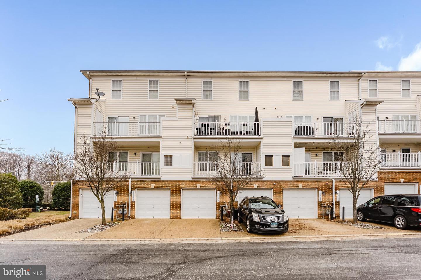 12468-A LIBERTY BRIDGE RD, FAIRFAX, Virginia 22033, 2 Bedrooms Bedrooms, ,2 BathroomsBathrooms,Residential,For sale,12468-A LIBERTY BRIDGE RD,VAFX2286808 MLS # VAFX2286808