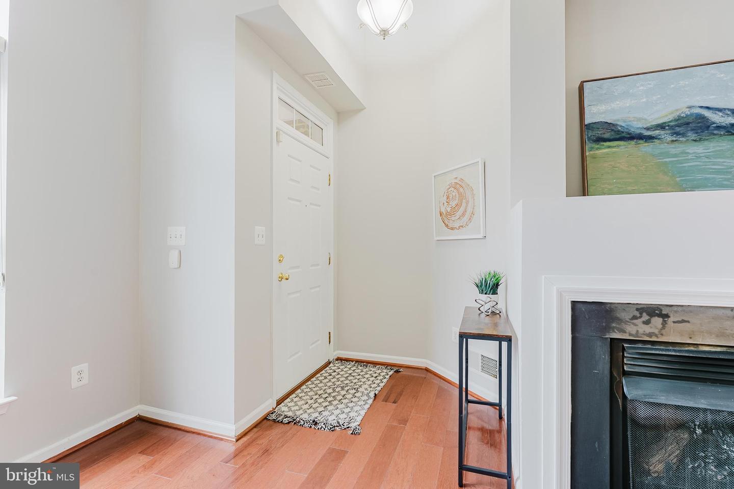 12468-A LIBERTY BRIDGE RD, FAIRFAX, Virginia 22033, 2 Bedrooms Bedrooms, ,2 BathroomsBathrooms,Residential,For sale,12468-A LIBERTY BRIDGE RD,VAFX2286808 MLS # VAFX2286808