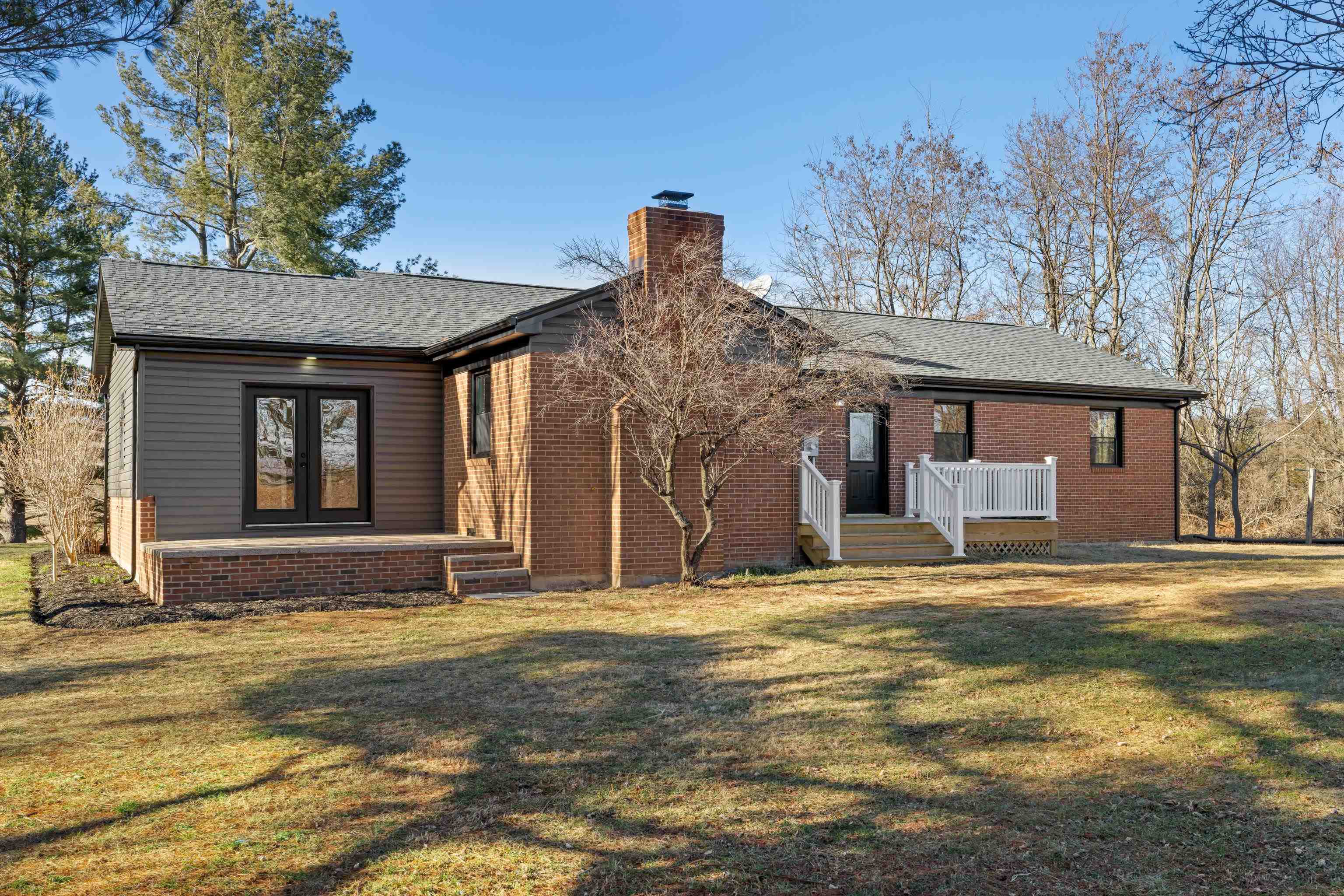 1293 LEE HWY, VERONA, Virginia 24482, 4 Bedrooms Bedrooms, ,2 BathroomsBathrooms,Residential,1293 LEE HWY,673632 MLS # 673632