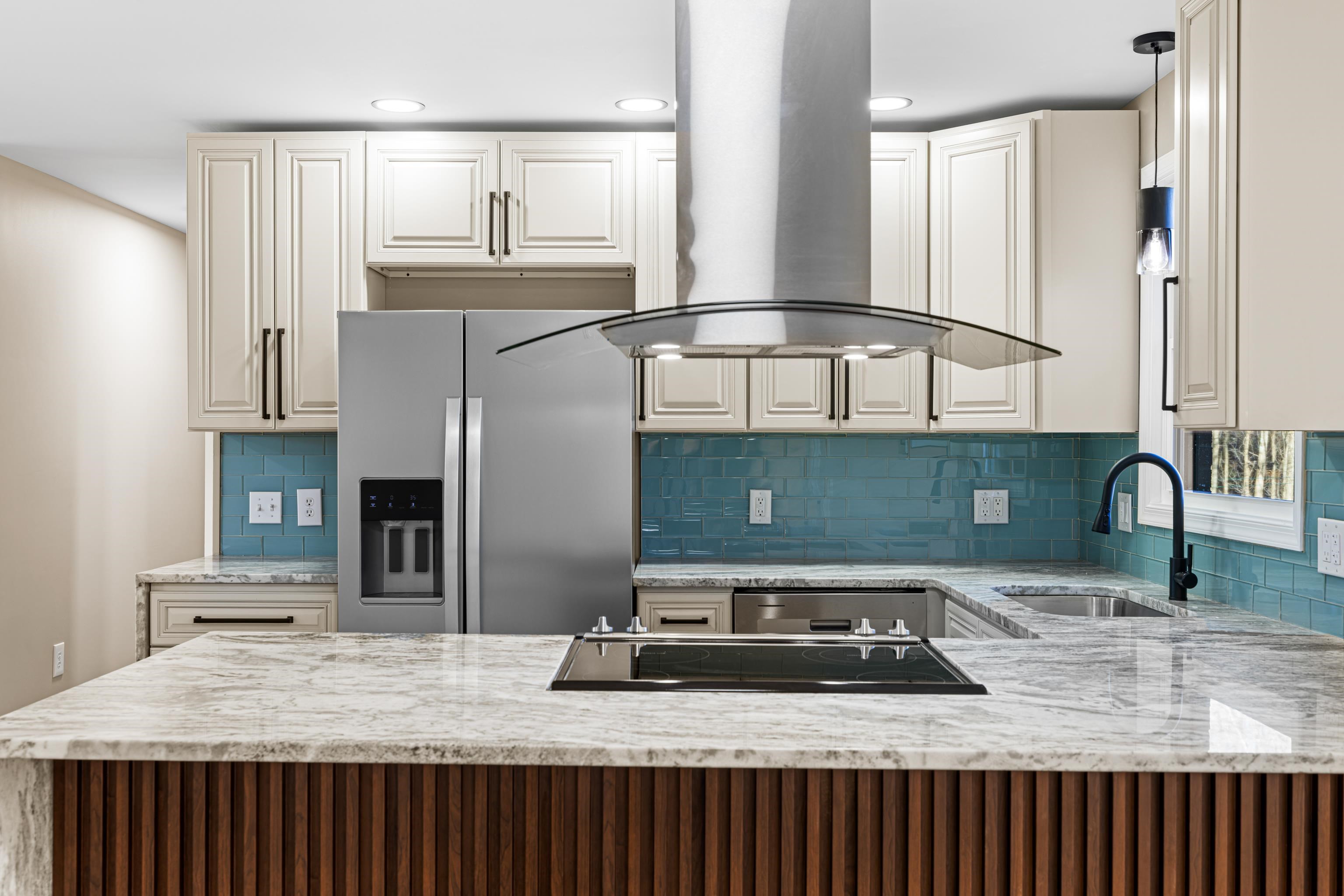 1293 LEE HWY, VERONA, Virginia 24482, 4 Bedrooms Bedrooms, ,2 BathroomsBathrooms,Residential,1293 LEE HWY,673632 MLS # 673632