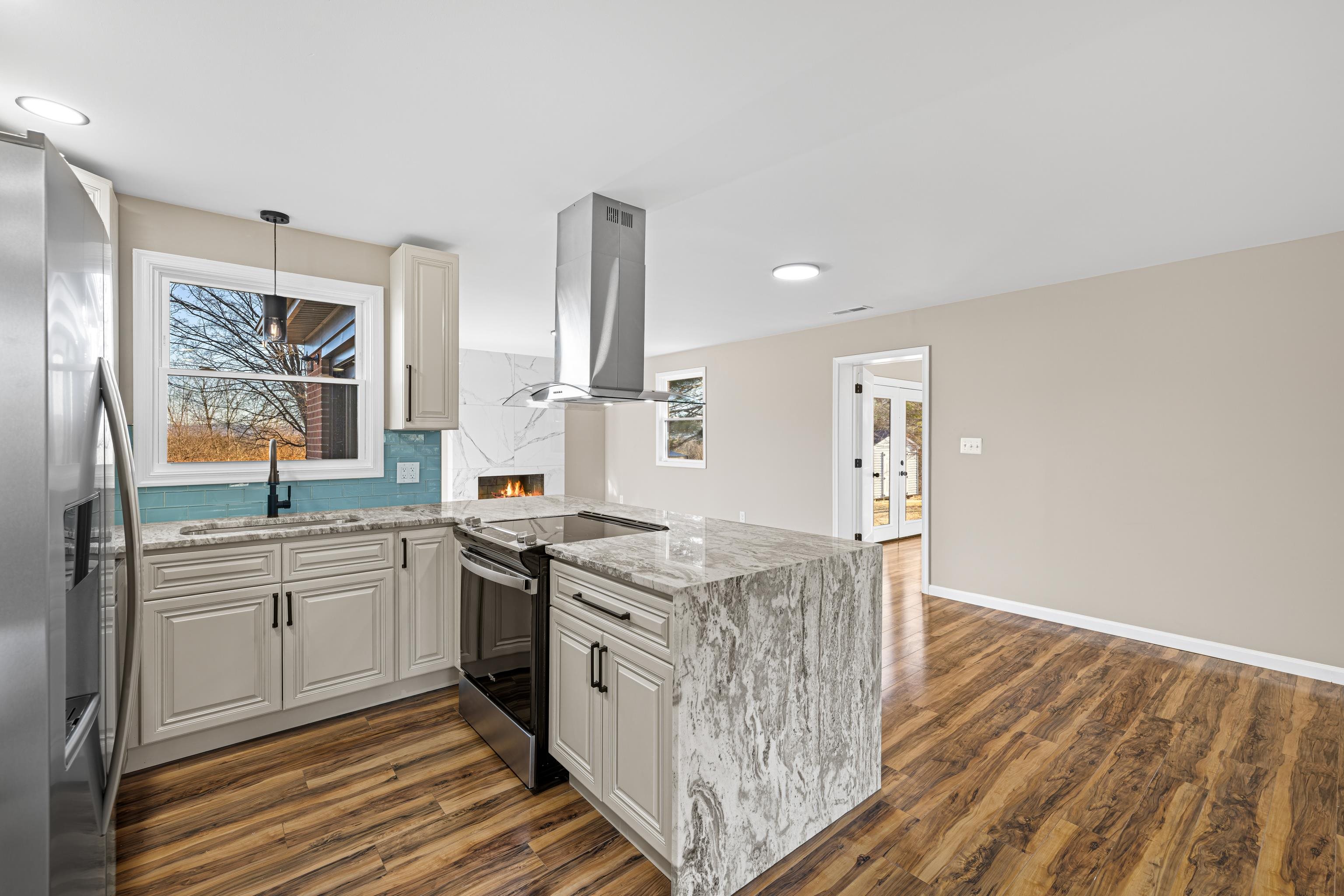 1293 LEE HWY, VERONA, Virginia 24482, 4 Bedrooms Bedrooms, ,2 BathroomsBathrooms,Residential,1293 LEE HWY,673632 MLS # 673632