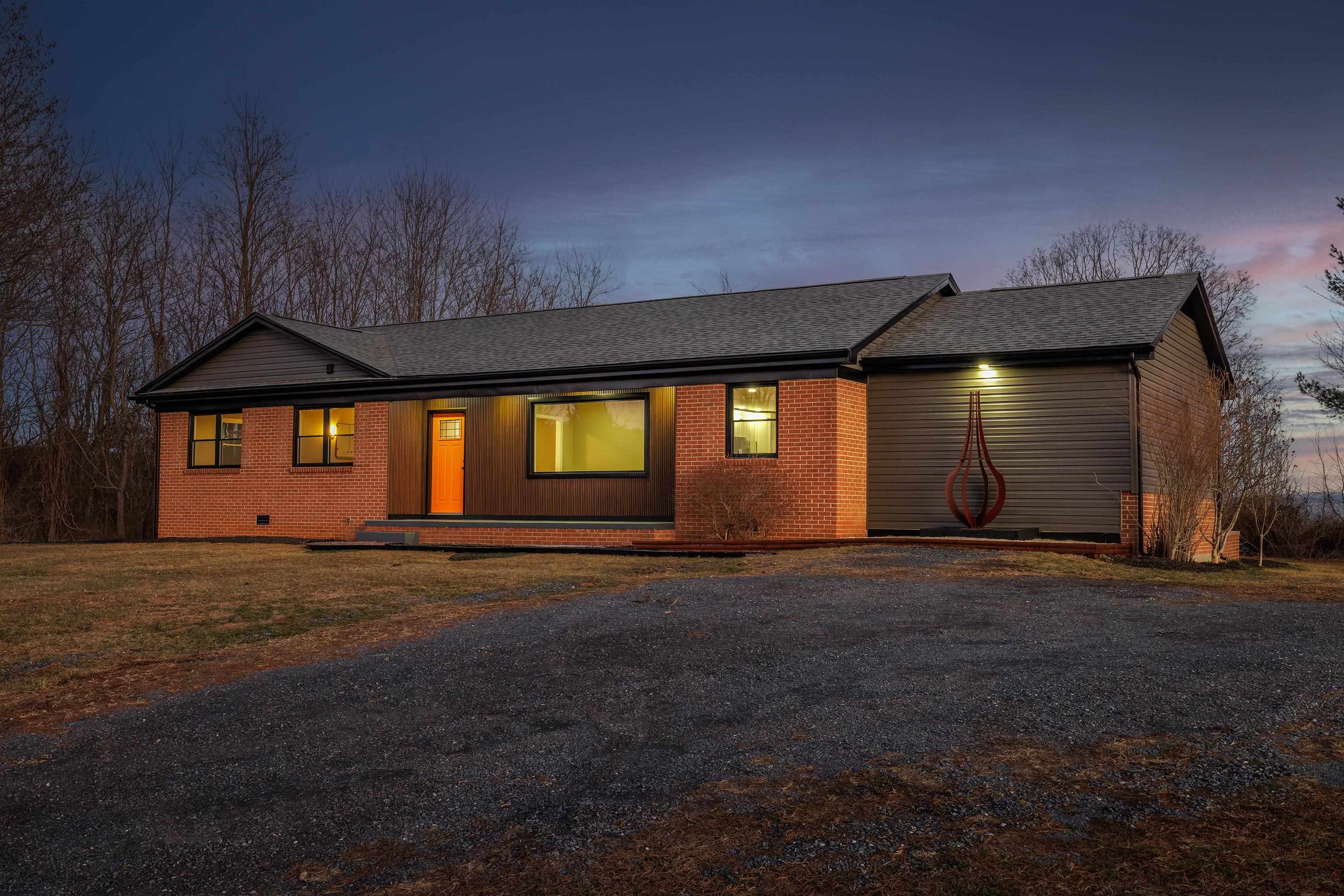 1293 LEE HWY, VERONA, Virginia 24482, 4 Bedrooms Bedrooms, ,2 BathroomsBathrooms,Residential,1293 LEE HWY,673632 MLS # 673632