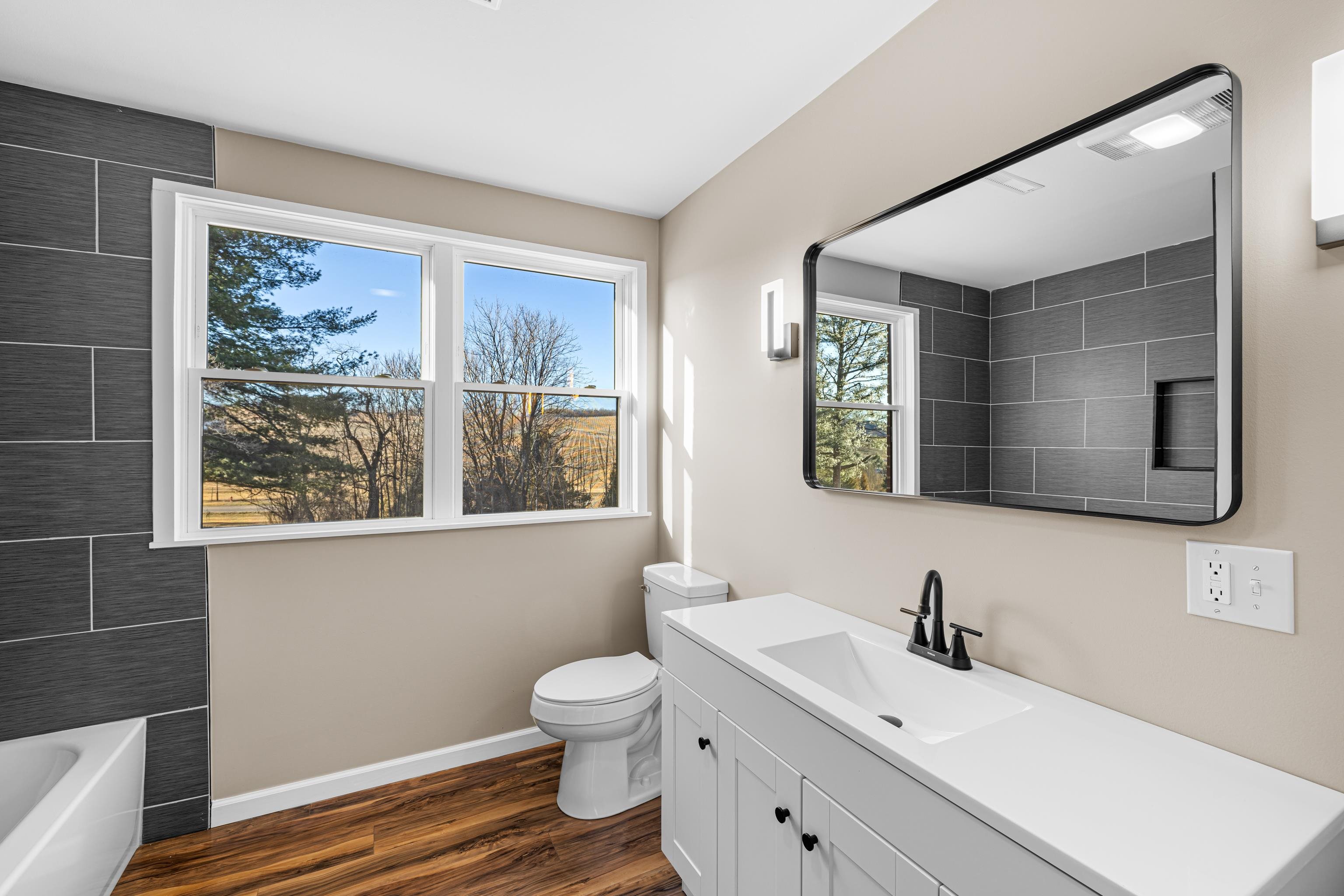 1293 LEE HWY, VERONA, Virginia 24482, 4 Bedrooms Bedrooms, ,2 BathroomsBathrooms,Residential,1293 LEE HWY,673632 MLS # 673632