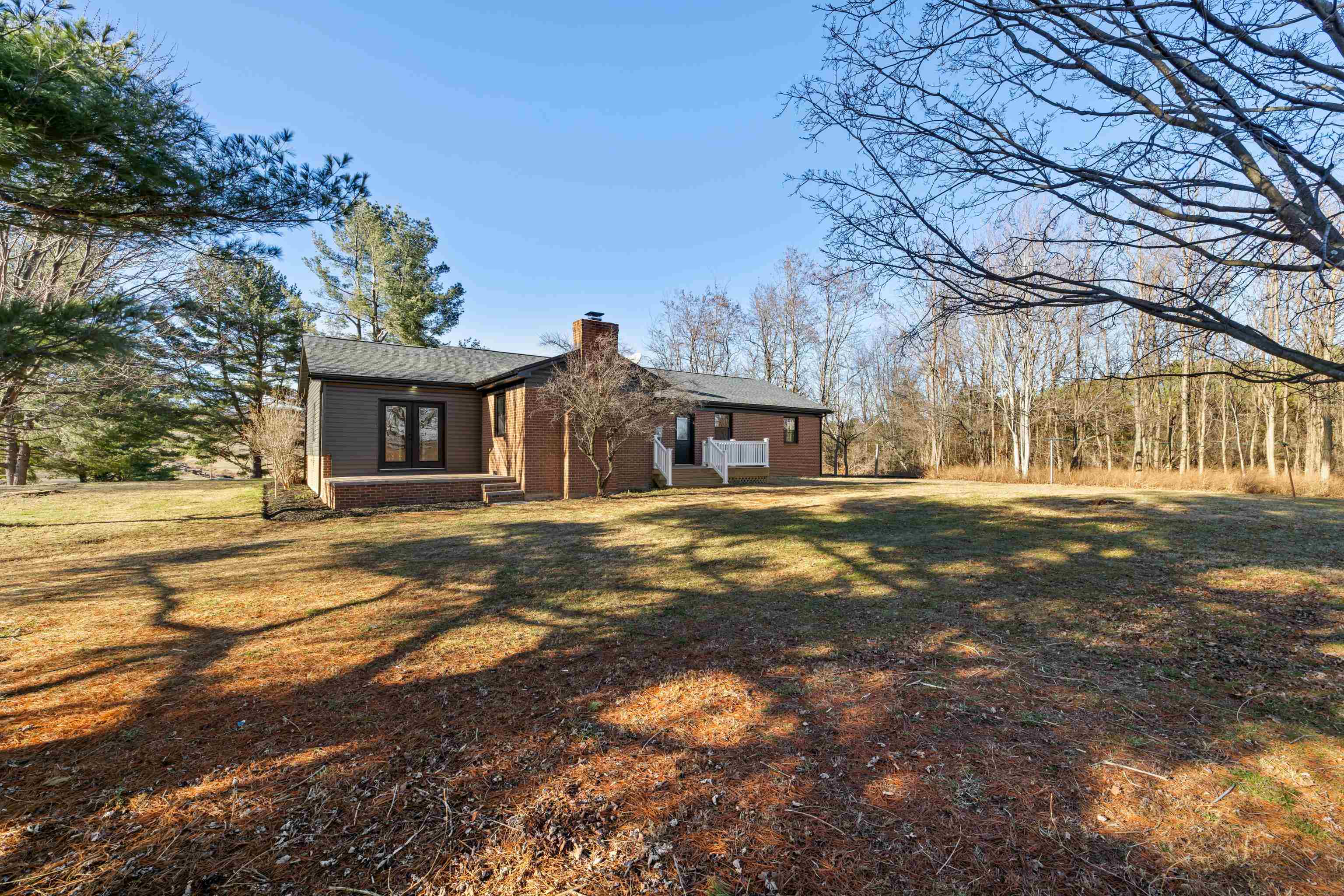 1293 LEE HWY, VERONA, Virginia 24482, 4 Bedrooms Bedrooms, ,2 BathroomsBathrooms,Residential,1293 LEE HWY,673632 MLS # 673632