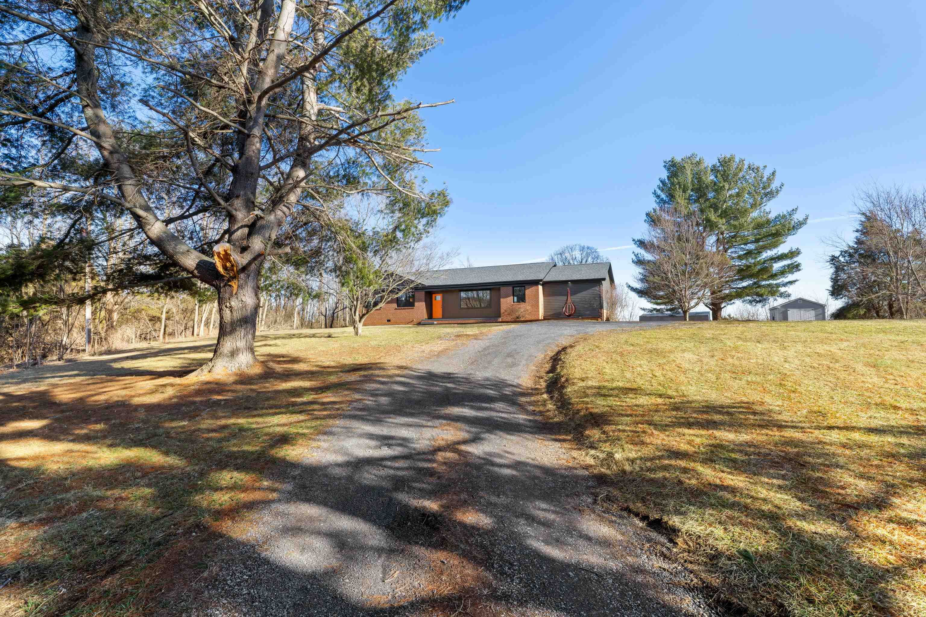 1293 LEE HWY, VERONA, Virginia 24482, 4 Bedrooms Bedrooms, ,2 BathroomsBathrooms,Residential,1293 LEE HWY,673632 MLS # 673632