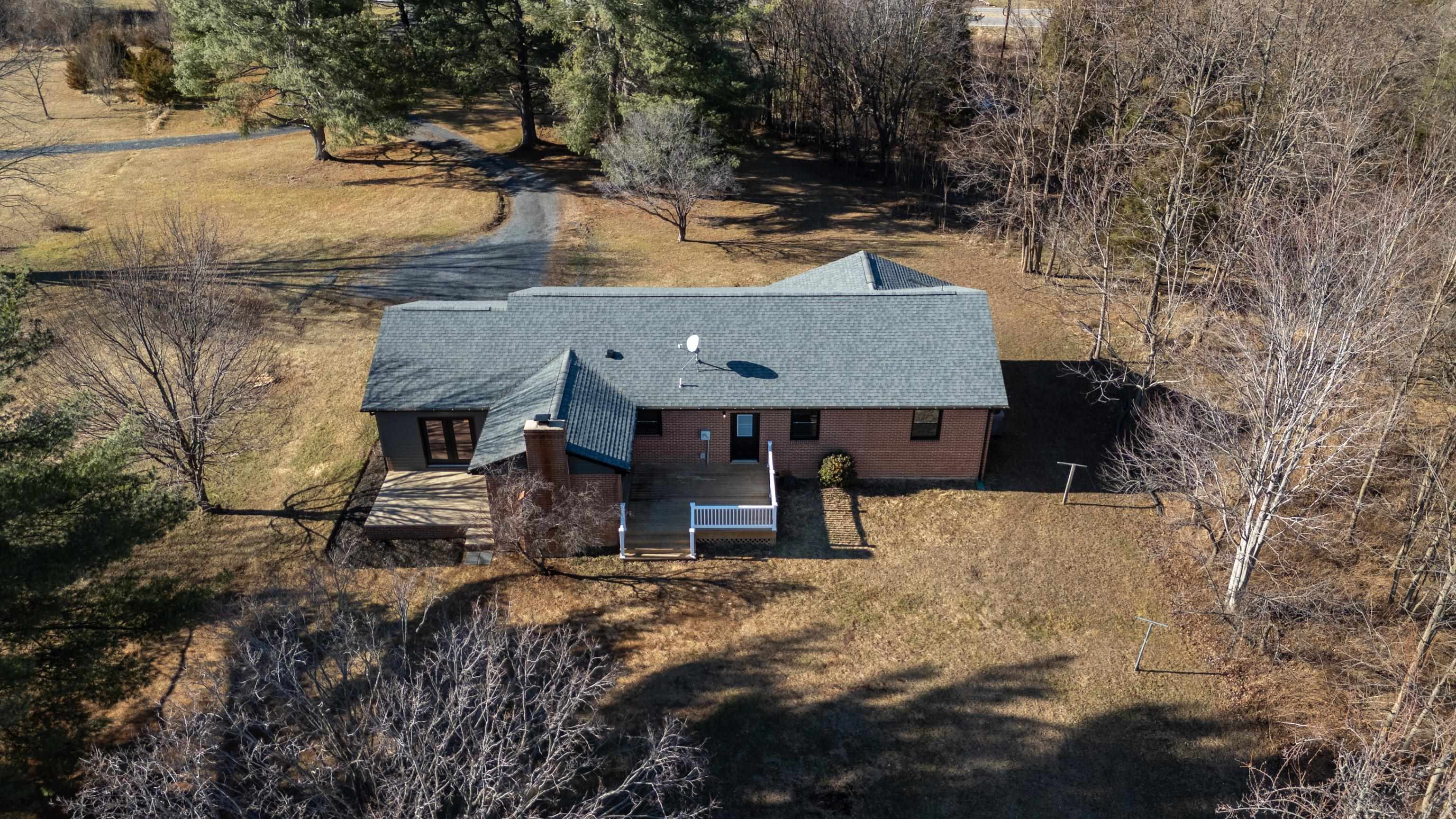 1293 LEE HWY, VERONA, Virginia 24482, 4 Bedrooms Bedrooms, ,2 BathroomsBathrooms,Residential,1293 LEE HWY,673632 MLS # 673632