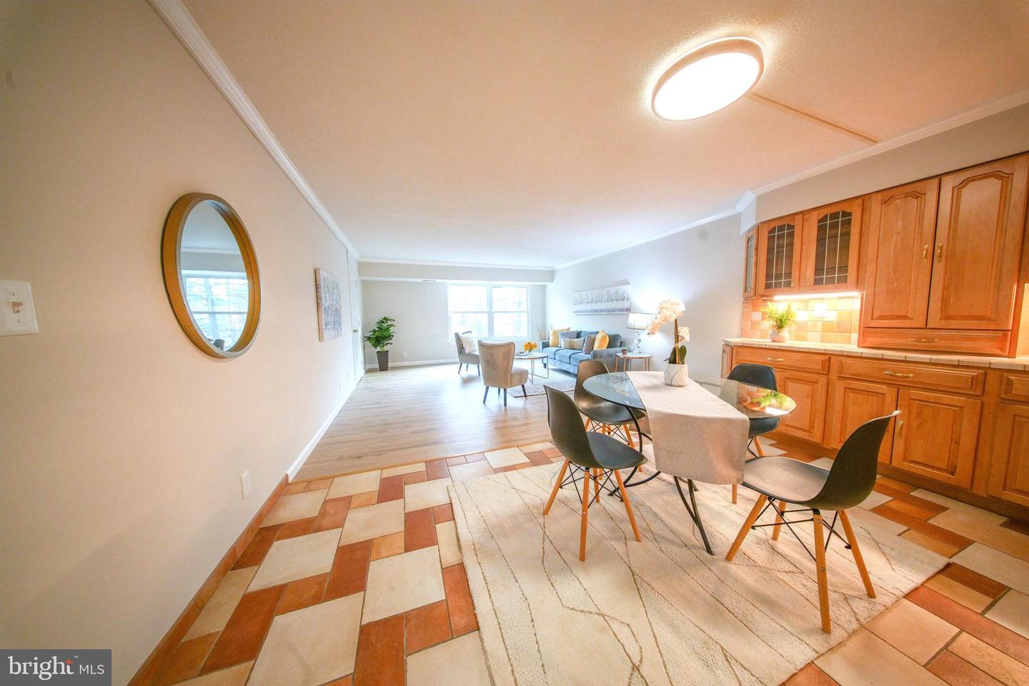 7721 TREMAYNE PL #215, MCLEAN, Virginia 22102, 2 Bedrooms Bedrooms, 4 Rooms Rooms,2 BathroomsBathrooms,Residential,For sale,7721 TREMAYNE PL #215,VAFX2287176 MLS # VAFX2287176