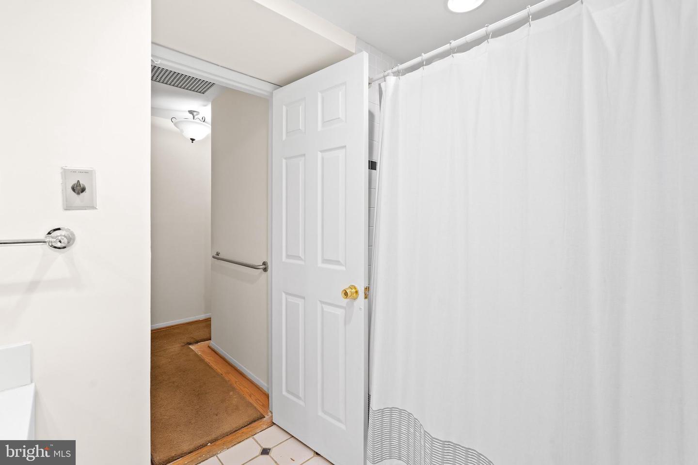 7423 EXMORE ST, SPRINGFIELD, Virginia 22150, 4 Bedrooms Bedrooms, ,3 BathroomsBathrooms,Residential,For sale,7423 EXMORE ST,VAFX2287542 MLS # VAFX2287542