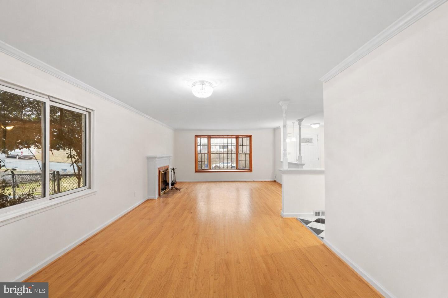 7423 EXMORE ST, SPRINGFIELD, Virginia 22150, 4 Bedrooms Bedrooms, ,3 BathroomsBathrooms,Residential,For sale,7423 EXMORE ST,VAFX2287542 MLS # VAFX2287542