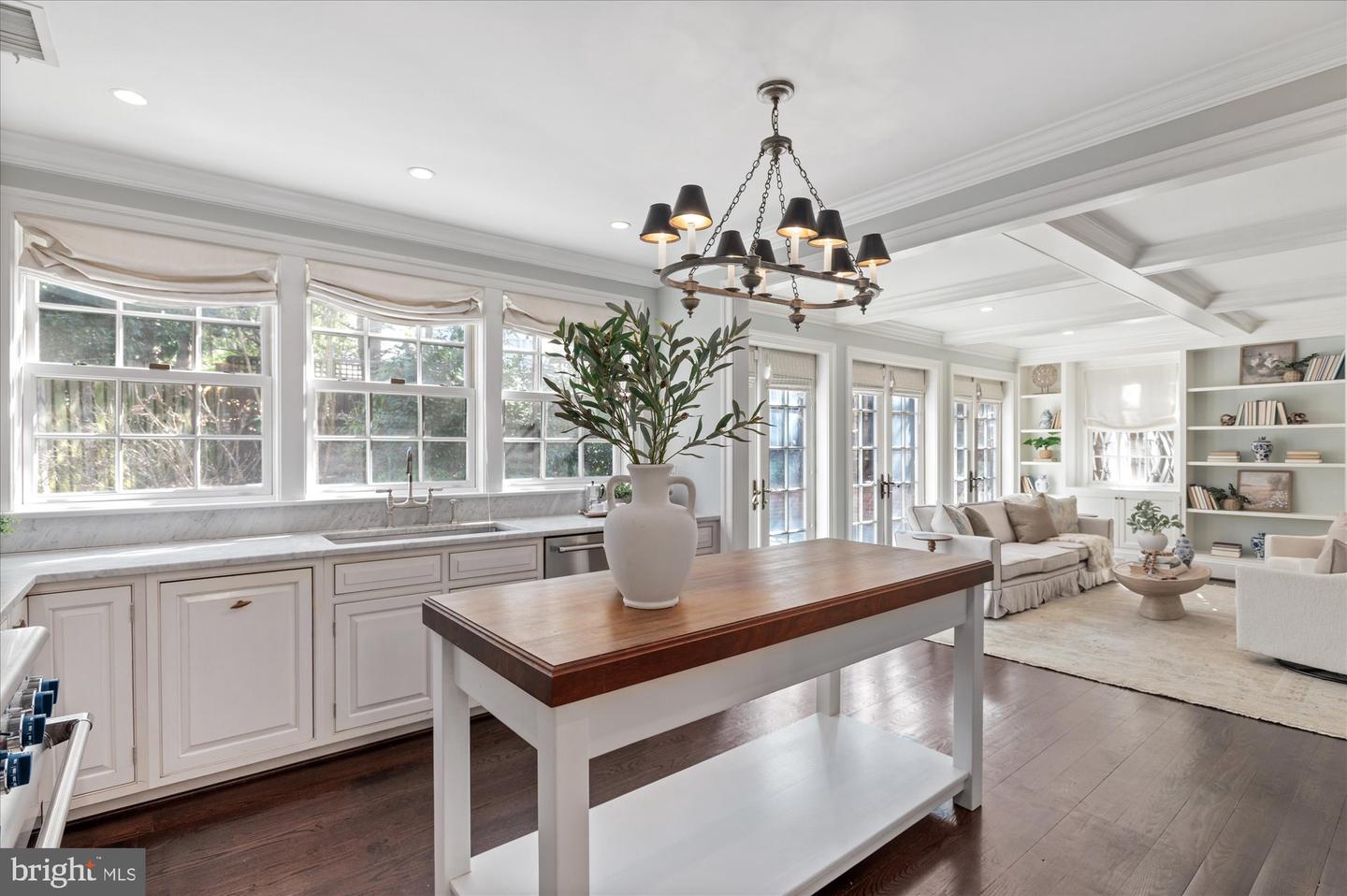 4221 FORDHAM RD NW, WASHINGTON, District Of Columbia 20016, 4 Bedrooms Bedrooms, ,4 BathroomsBathrooms,Residential,For sale,4221 FORDHAM RD NW,DCDC2243216 MLS # DCDC2243216