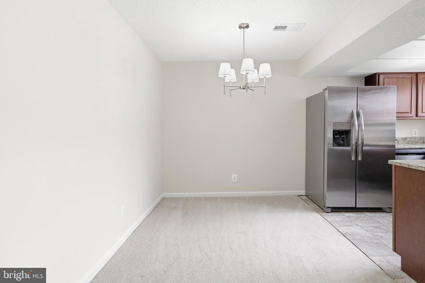 3902 GOLF TEE CT #101, FAIRFAX, Virginia 22033, 3 Bedrooms Bedrooms, ,2 BathroomsBathrooms,Residential,For sale,3902 GOLF TEE CT #101,VAFX2287592 MLS # VAFX2287592