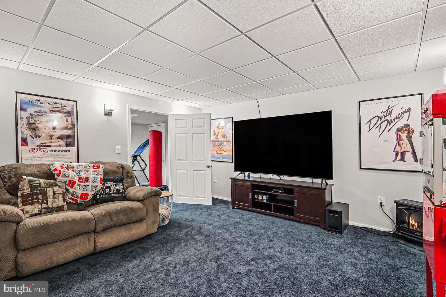 8318 DIAMOND HILL RD, WARRENTON, Virginia 20186, 4 Bedrooms Bedrooms, 19 Rooms Rooms,4 BathroomsBathrooms,Residential,For sale,8318 DIAMOND HILL RD,VAFQ2020300 MLS # VAFQ2020300