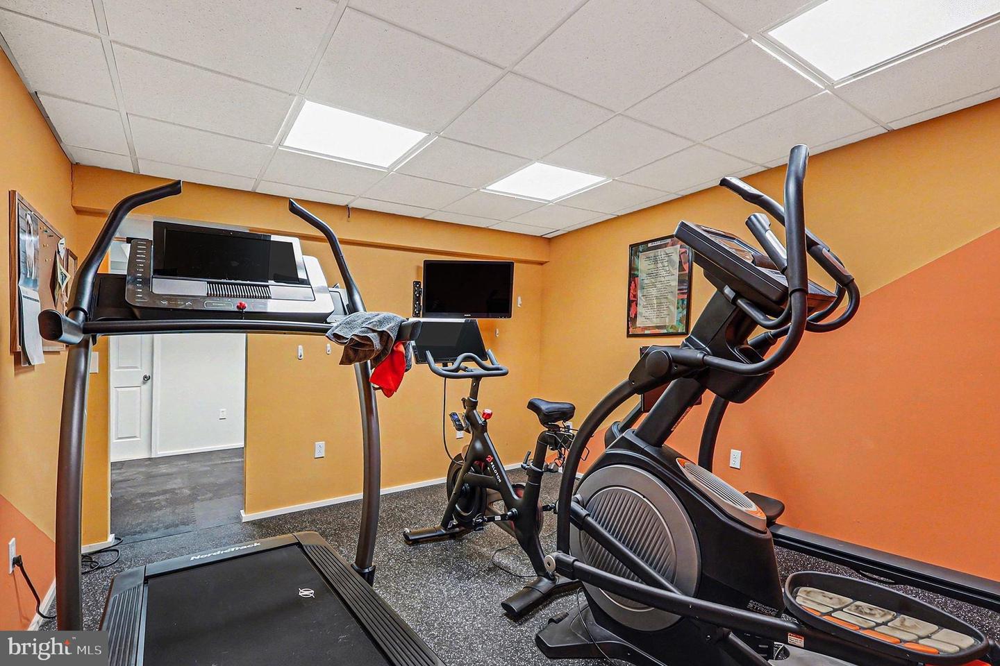 8318 DIAMOND HILL RD, WARRENTON, Virginia 20186, 4 Bedrooms Bedrooms, 19 Rooms Rooms,4 BathroomsBathrooms,Residential,For sale,8318 DIAMOND HILL RD,VAFQ2020300 MLS # VAFQ2020300