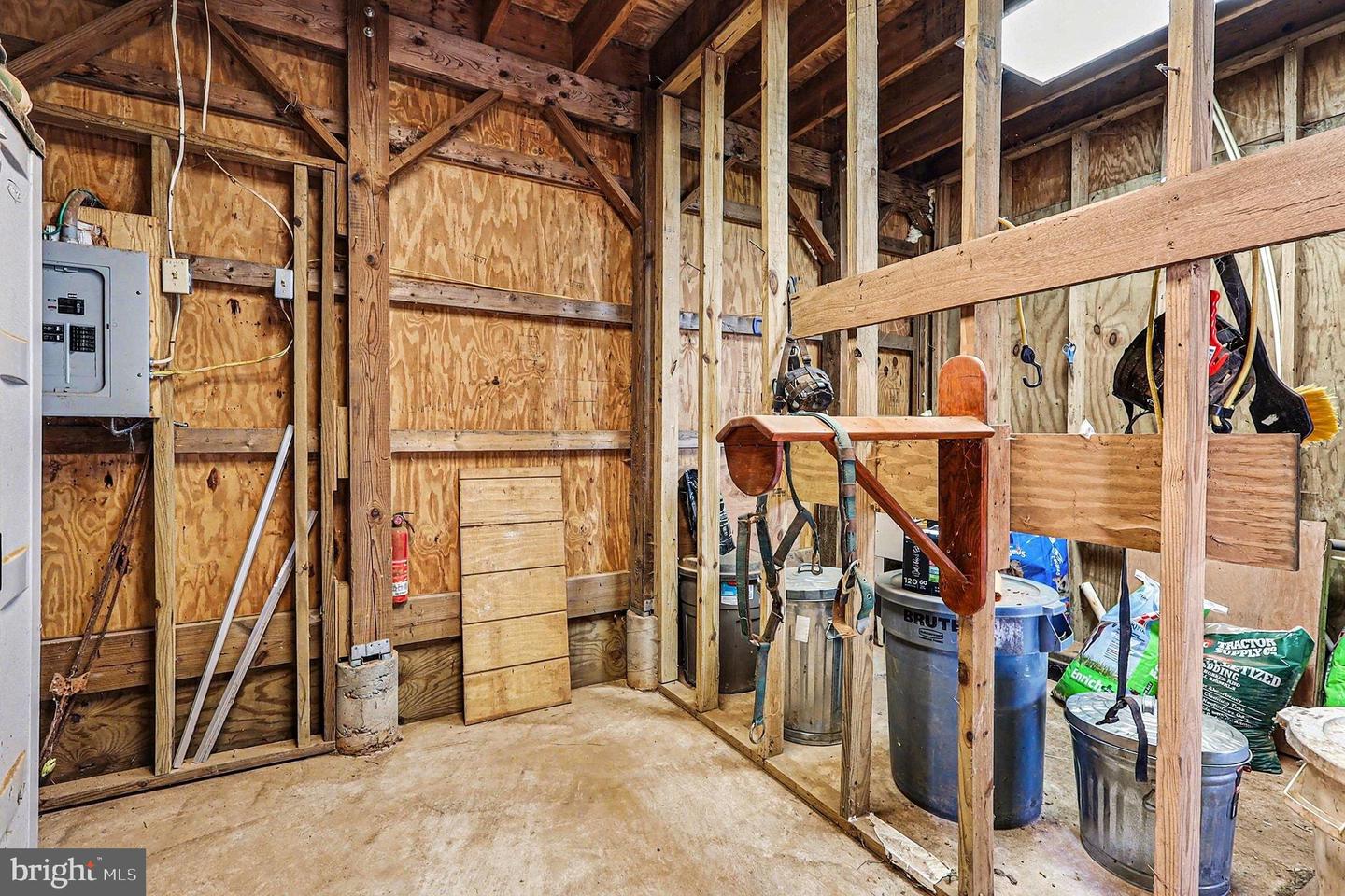 8318 DIAMOND HILL RD, WARRENTON, Virginia 20186, 4 Bedrooms Bedrooms, 19 Rooms Rooms,4 BathroomsBathrooms,Residential,For sale,8318 DIAMOND HILL RD,VAFQ2020300 MLS # VAFQ2020300