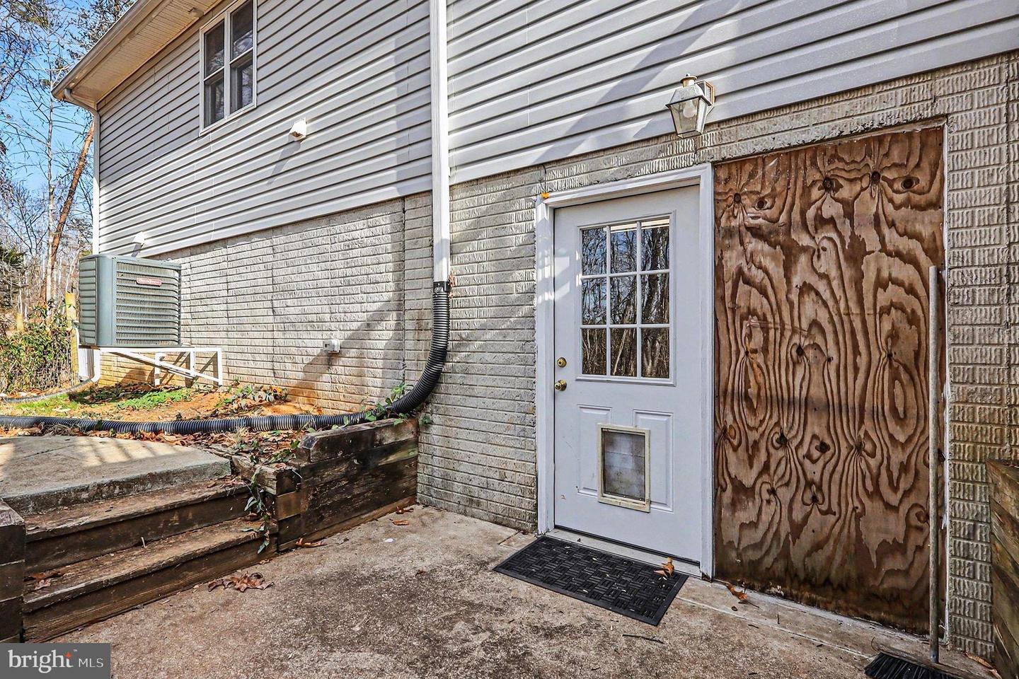 8318 DIAMOND HILL RD, WARRENTON, Virginia 20186, 4 Bedrooms Bedrooms, 19 Rooms Rooms,4 BathroomsBathrooms,Residential,For sale,8318 DIAMOND HILL RD,VAFQ2020300 MLS # VAFQ2020300