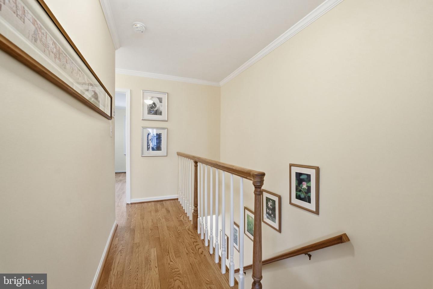 207-A LOCUST ST SE, VIENNA, Virginia 22180, 3 Bedrooms Bedrooms, ,2 BathroomsBathrooms,Residential,For sale,207-A LOCUST ST SE,VAFX2287608 MLS # VAFX2287608