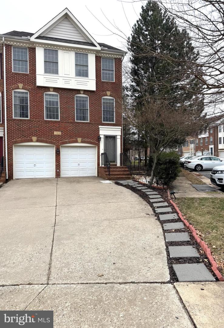 12915 STARTERS LANE, FAIRFAX, Virginia 22033, 3 Bedrooms Bedrooms, ,2 BathroomsBathrooms,Residential,For sale,12915 STARTERS LANE,VAFX2287728 MLS # VAFX2287728