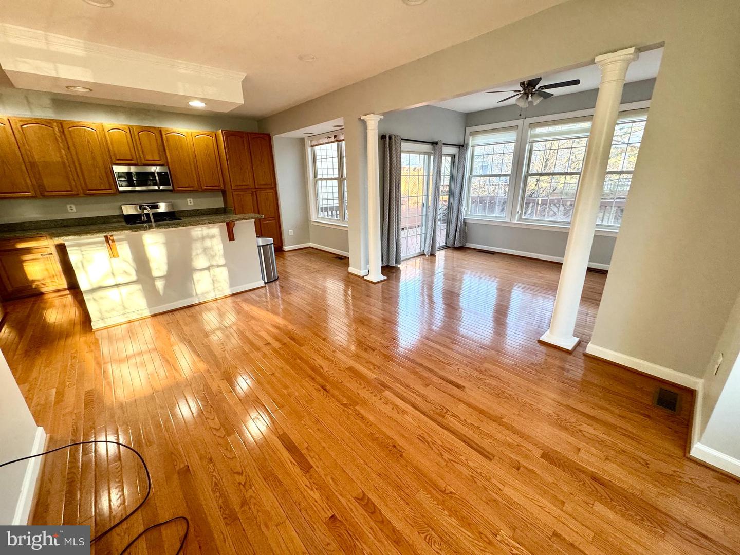 12915 STARTERS LANE, FAIRFAX, Virginia 22033, 3 Bedrooms Bedrooms, ,2 BathroomsBathrooms,Residential,For sale,12915 STARTERS LANE,VAFX2287728 MLS # VAFX2287728