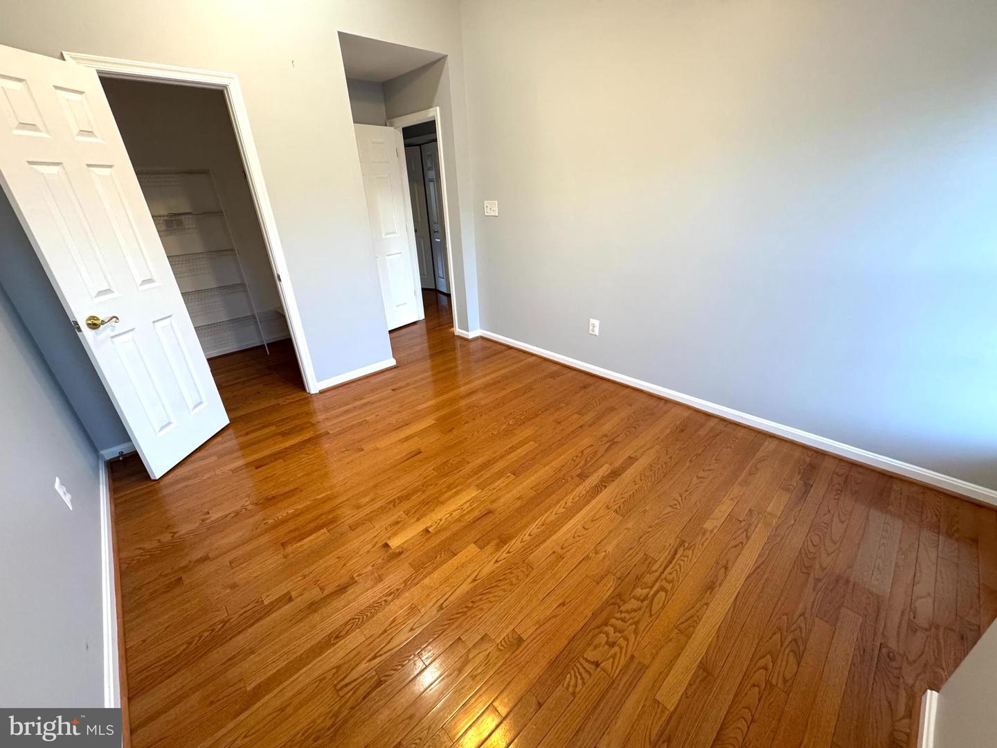 12915 STARTERS LANE, FAIRFAX, Virginia 22033, 3 Bedrooms Bedrooms, ,2 BathroomsBathrooms,Residential,For sale,12915 STARTERS LANE,VAFX2287728 MLS # VAFX2287728