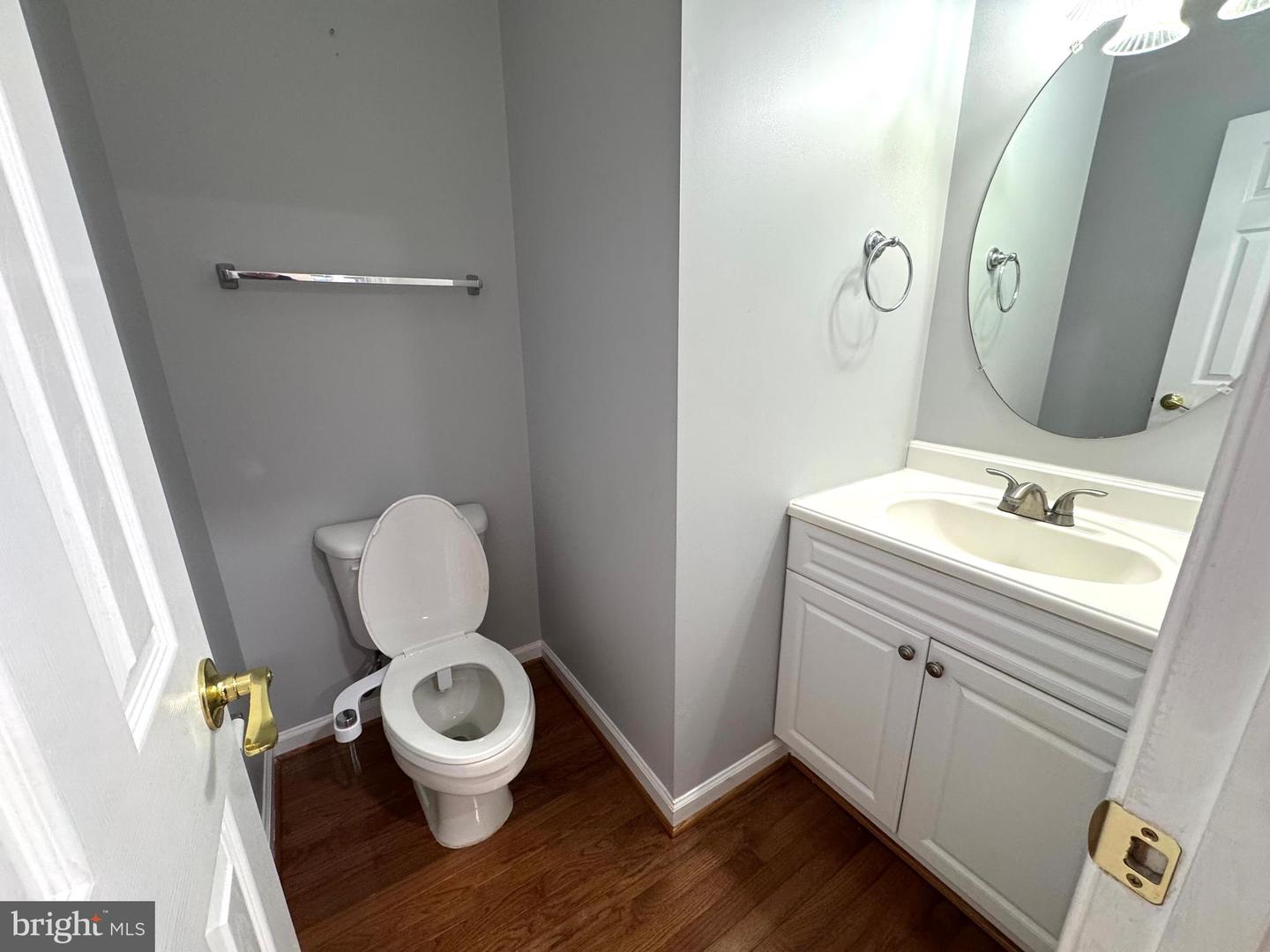 12915 STARTERS LANE, FAIRFAX, Virginia 22033, 3 Bedrooms Bedrooms, ,2 BathroomsBathrooms,Residential,For sale,12915 STARTERS LANE,VAFX2287728 MLS # VAFX2287728