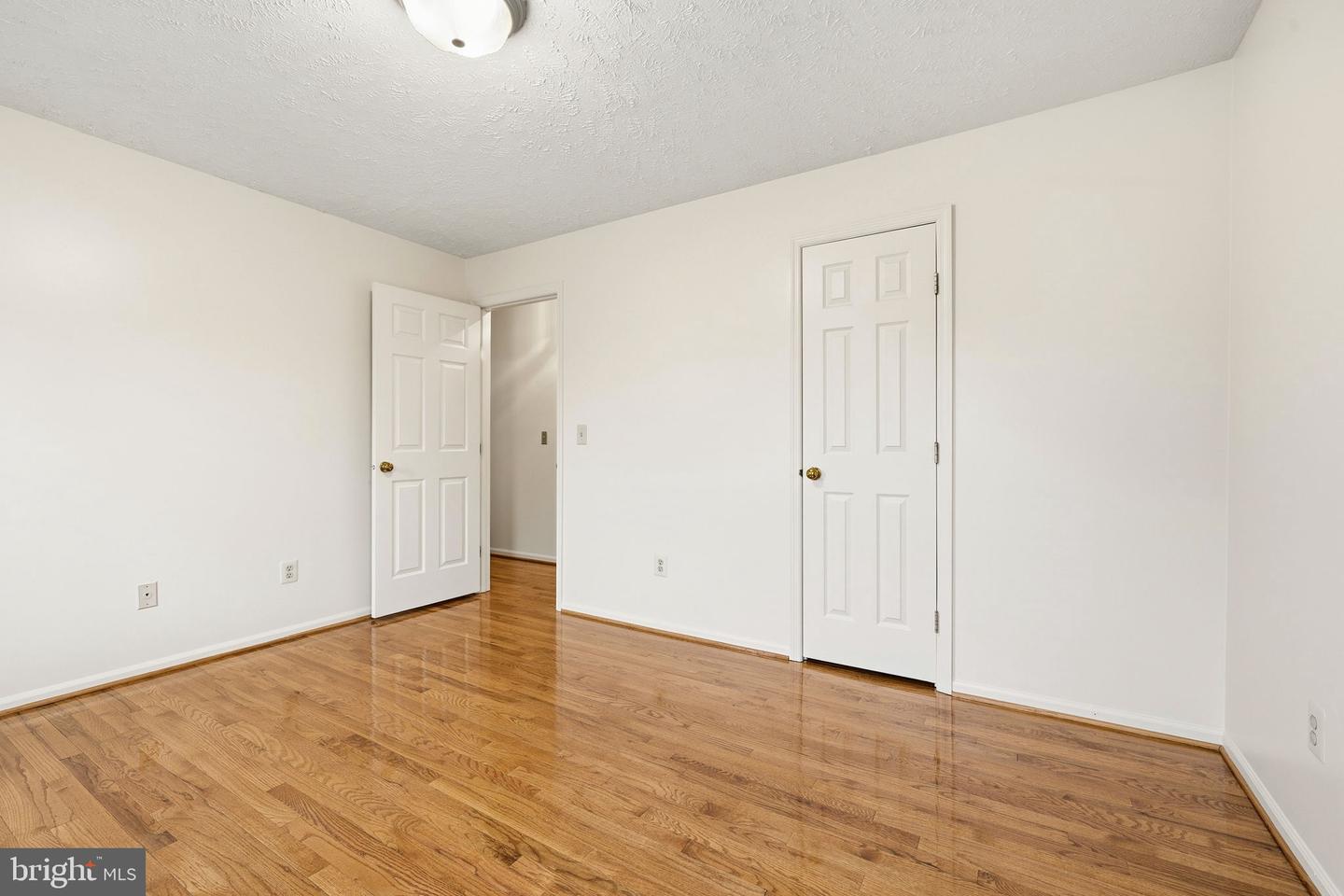 4482 EDSALL DR, WOODBRIDGE, Virginia 22193, 4 Bedrooms Bedrooms, ,3 BathroomsBathrooms,Residential,For sale,4482 EDSALL DR,VAPW2111388 MLS # VAPW2111388