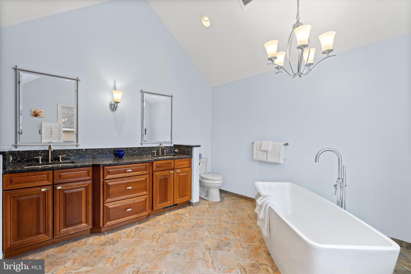 12524 PHILMONT DR, HERNDON, Virginia 20170, 5 Bedrooms Bedrooms, ,3 BathroomsBathrooms,Residential,For sale,12524 PHILMONT DR,VAFX2287814 MLS # VAFX2287814